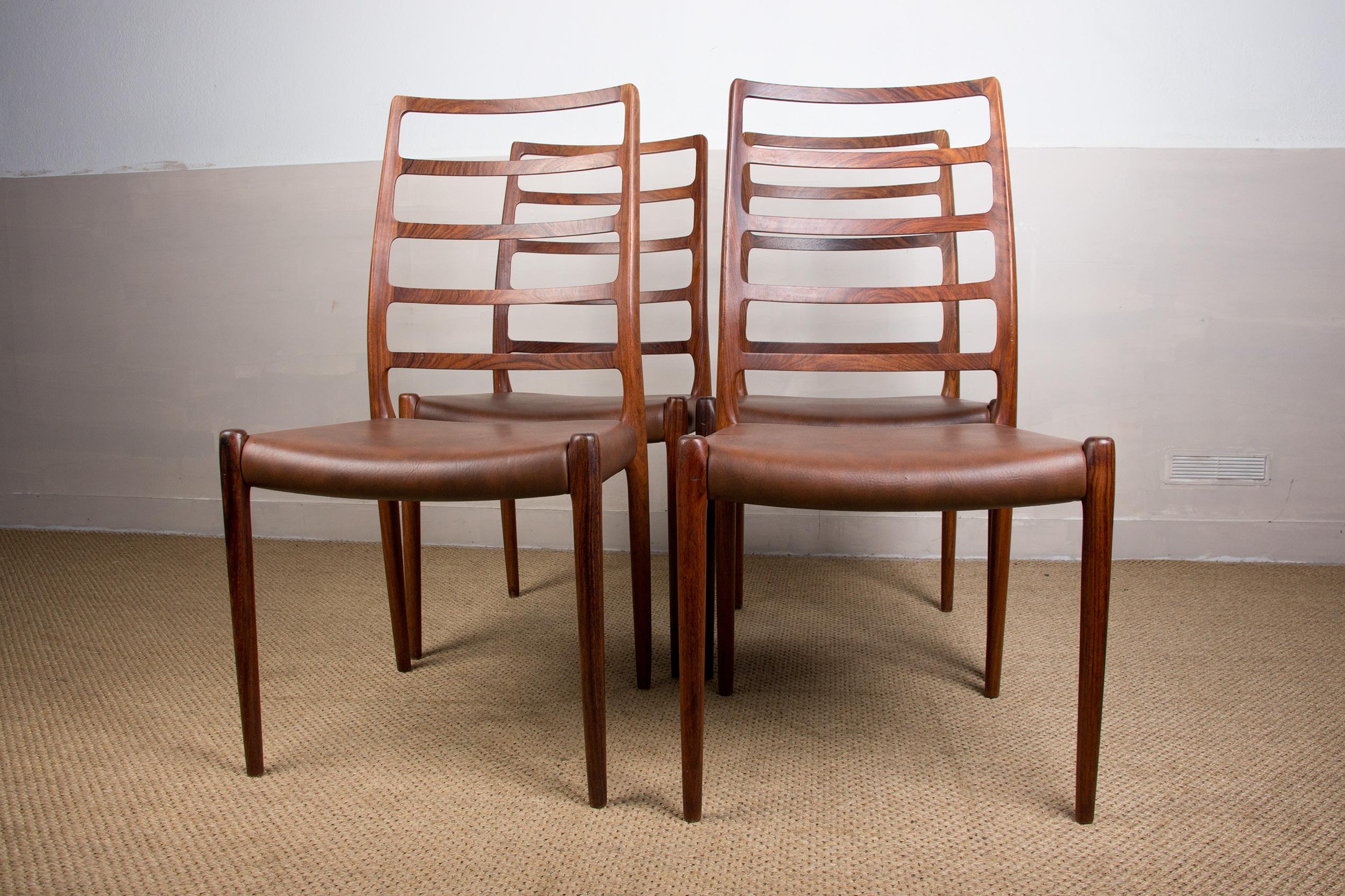 Set of 4 Danish Dining Chairs in Rosewood Model 82 by Niels Otto Moller 7