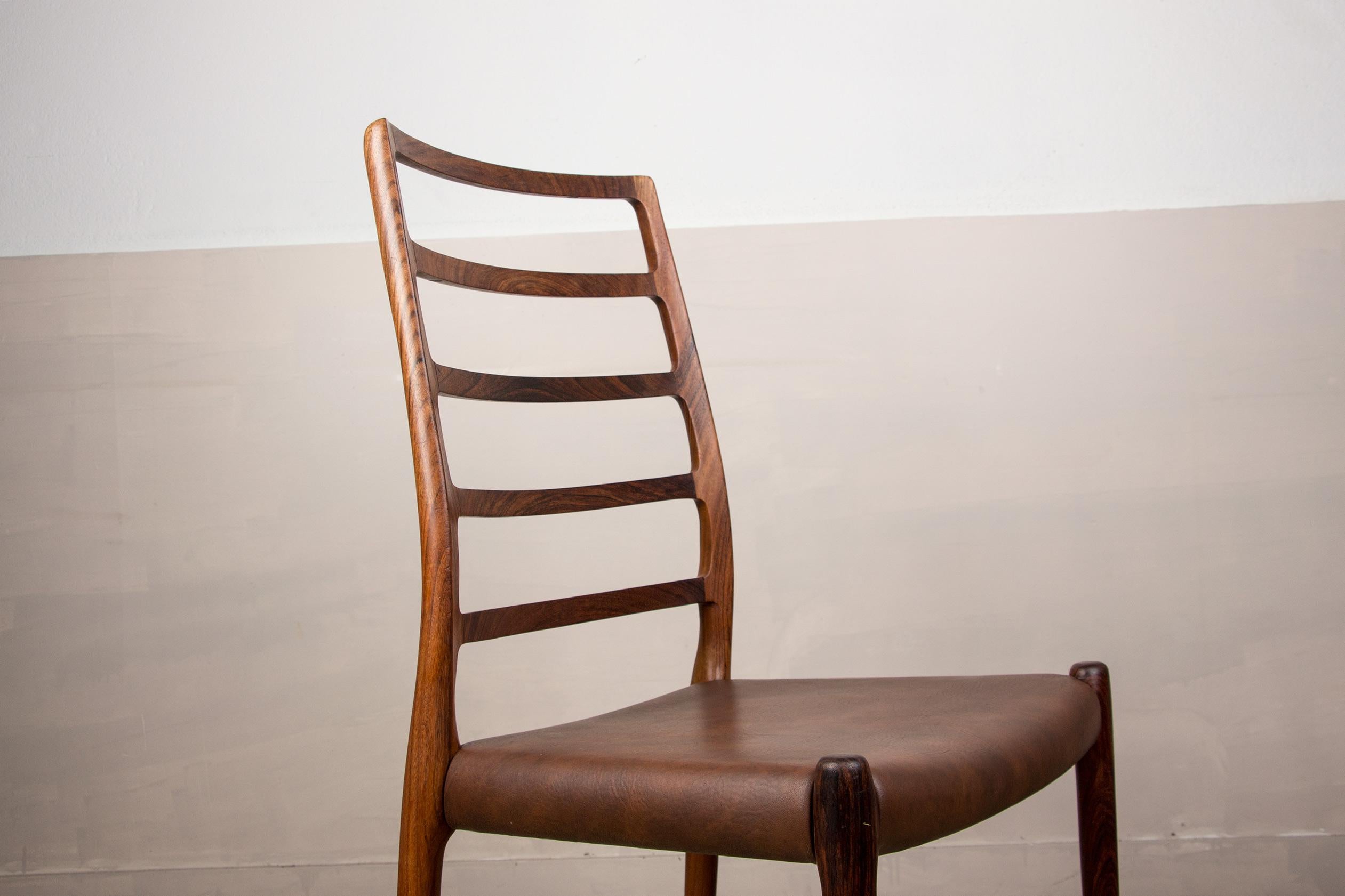 Late 20th Century Set of 4 Danish Dining Chairs in Rosewood Model 82 by Niels Otto Moller