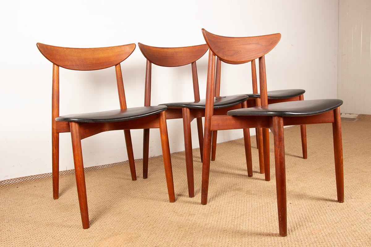 Set di 4 sedie da pranzo danesi in teak e Skai di Peter Hvidt e Orla Molgaard. in vendita 10