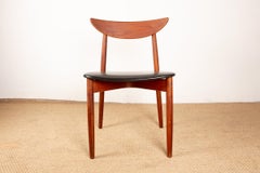 Set of 4 Danish dining chairs in teak and Skai by Peter Hvidt and Orla Molgaard.