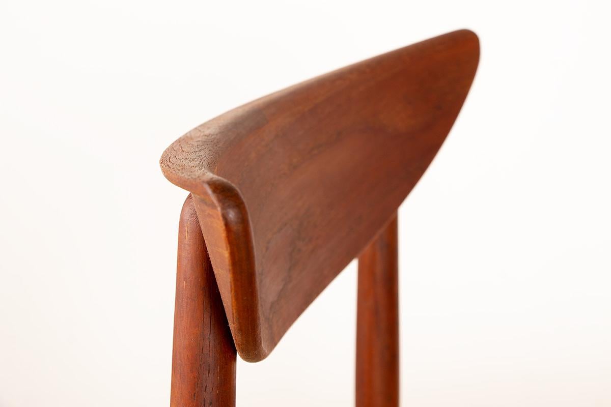 Set di 4 sedie da pranzo danesi in teak e Skai di Peter Hvidt e Orla Molgaard. in vendita 1