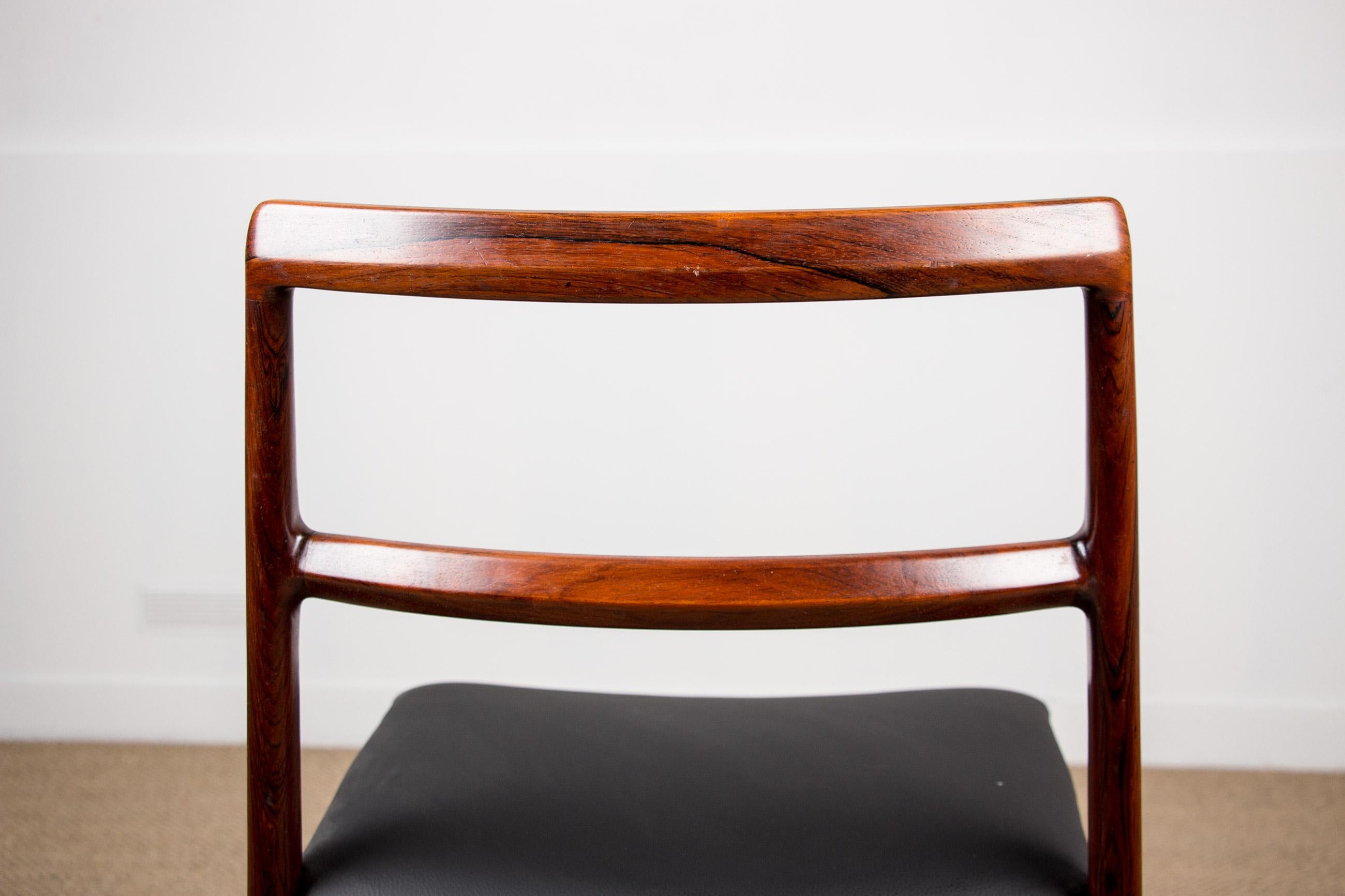 Set of 4 Danish dining chairs, model 420 by Arne Vodder for Sibast 1960.  3