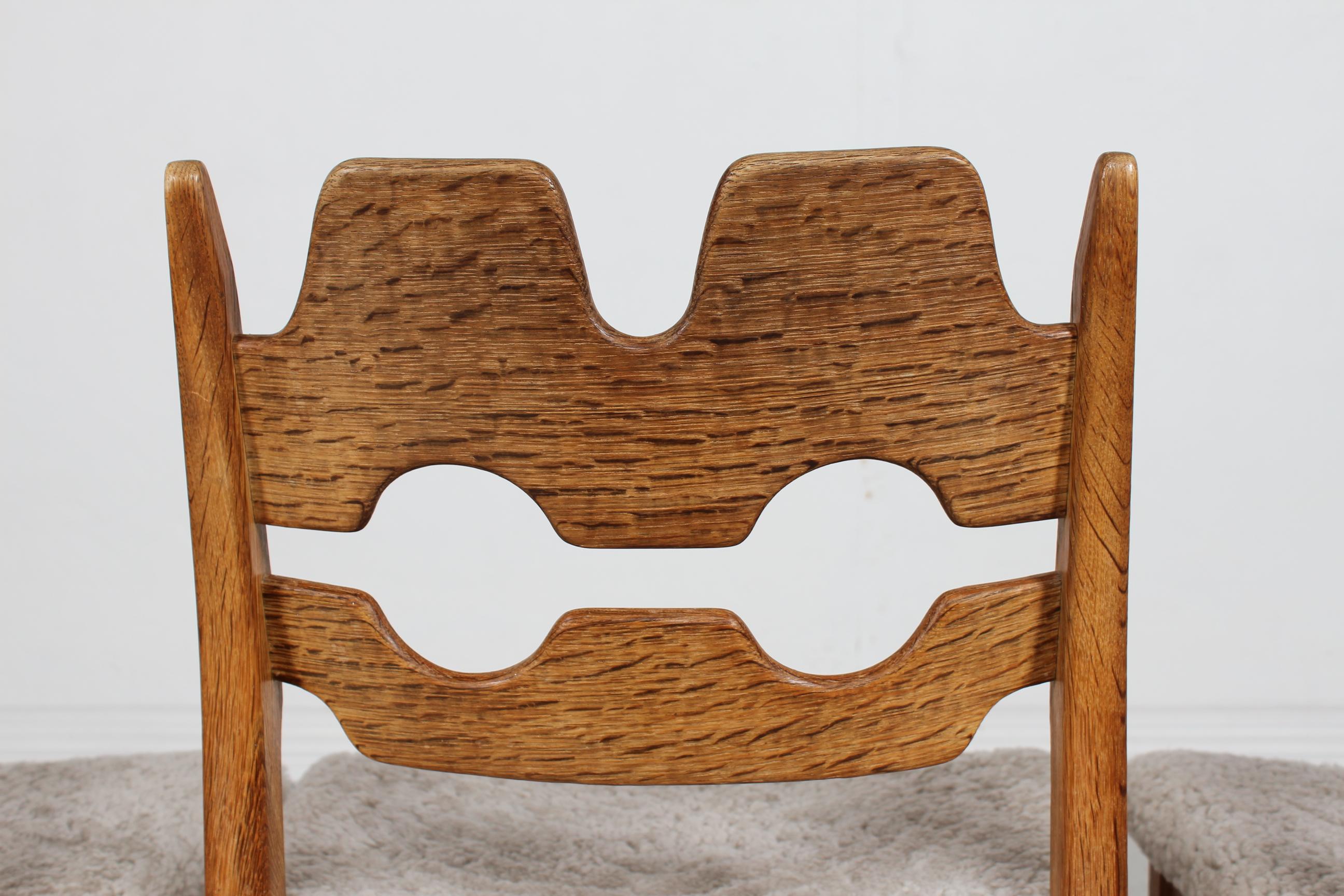 Set of 4 Danish Henning Kjærnulf Razor Blade Chairs of Oak + New Sheepskin 1970s For Sale 1