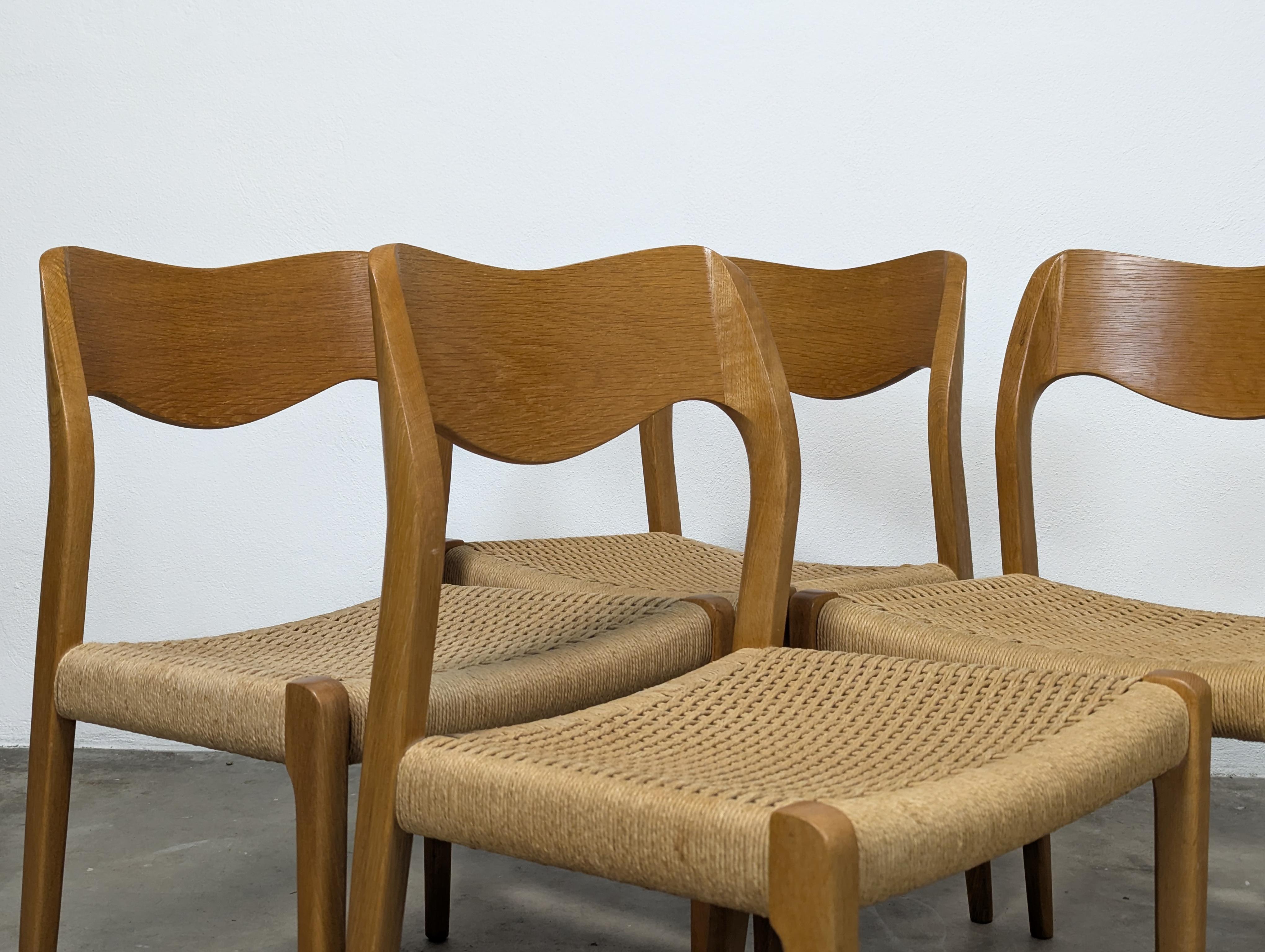 Set di 4 sedie danesi del metà secolo di Niels Moller per J.L. Mollers, anni '60 circa in vendita 6