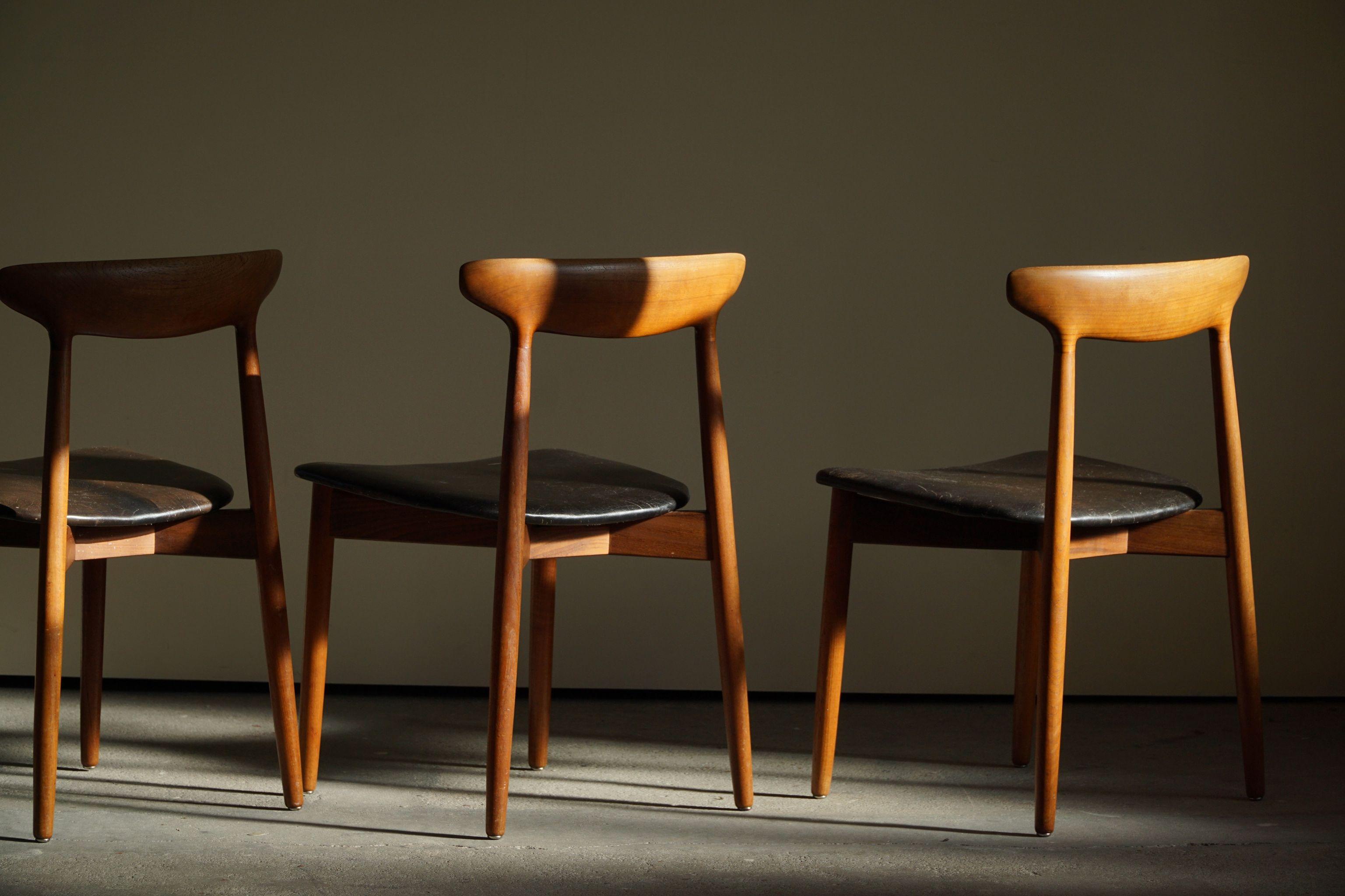 Set of 4 Danish Mid Century Dining Chairs by Harry Østergaard in Teak, Model 59 2