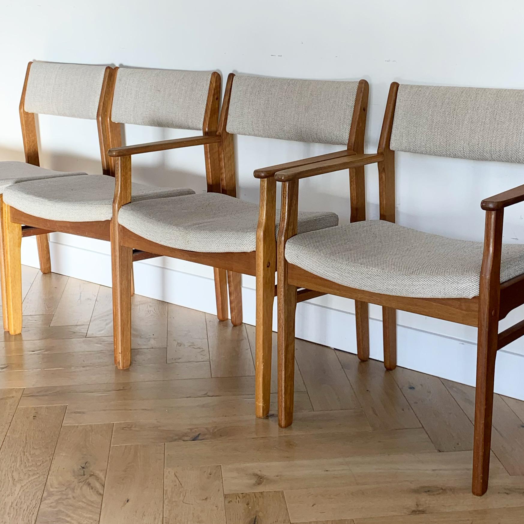 Set of 4 Danish Mid-Century Modern Bouclé and Teak Chairs, 1960s 8