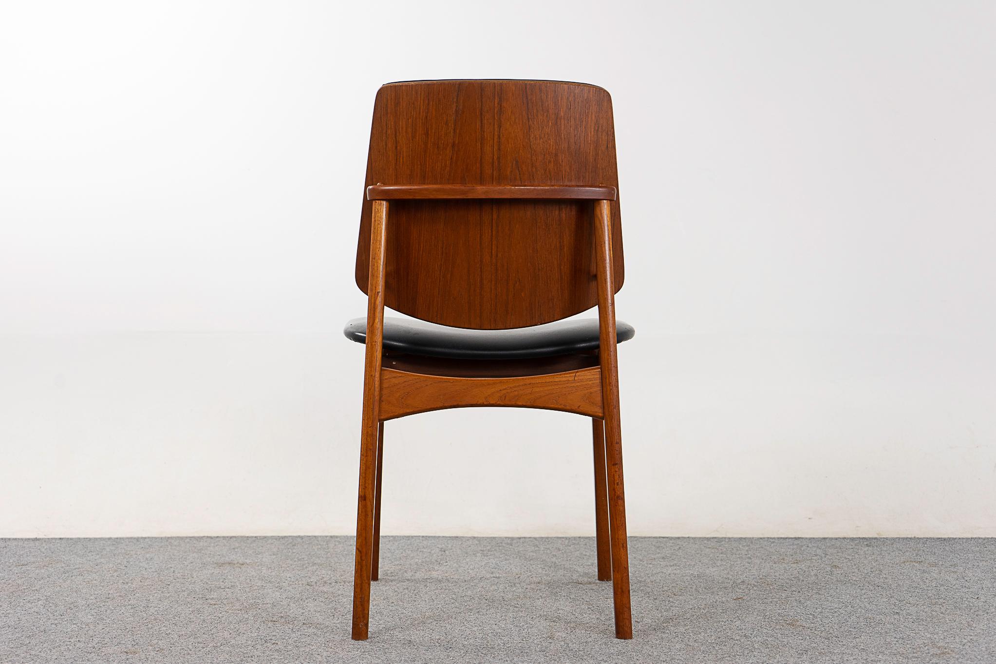 Set of 4 Danish Mid-Century Modern Teak Dining Chairs 2