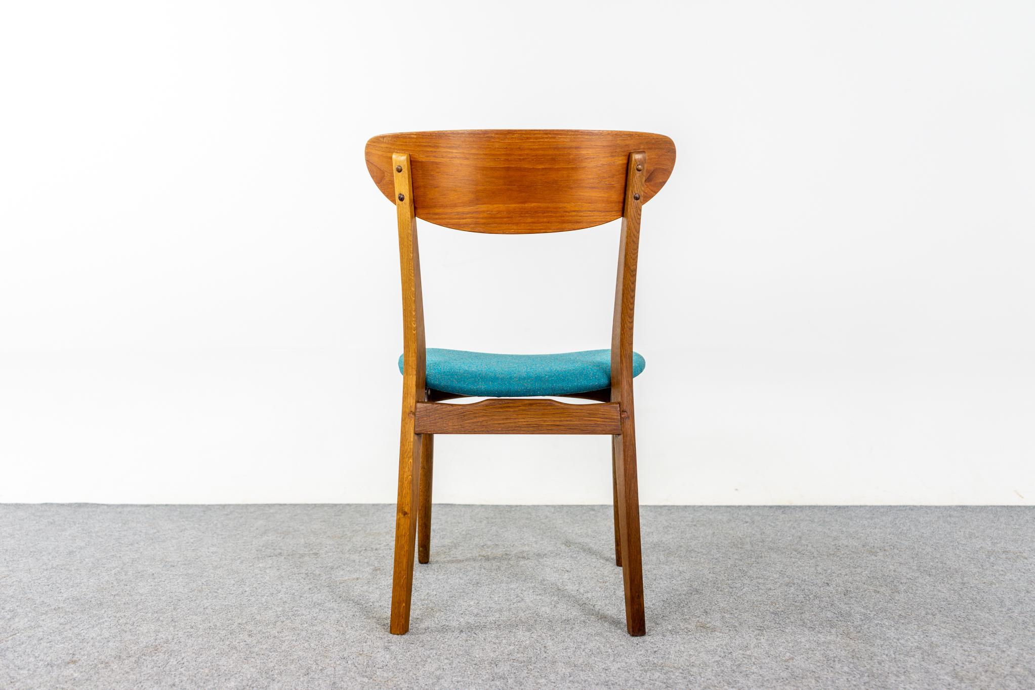 Set of 4 Danish Mid-Century Modern Teak & Oak Dining Chairs 2