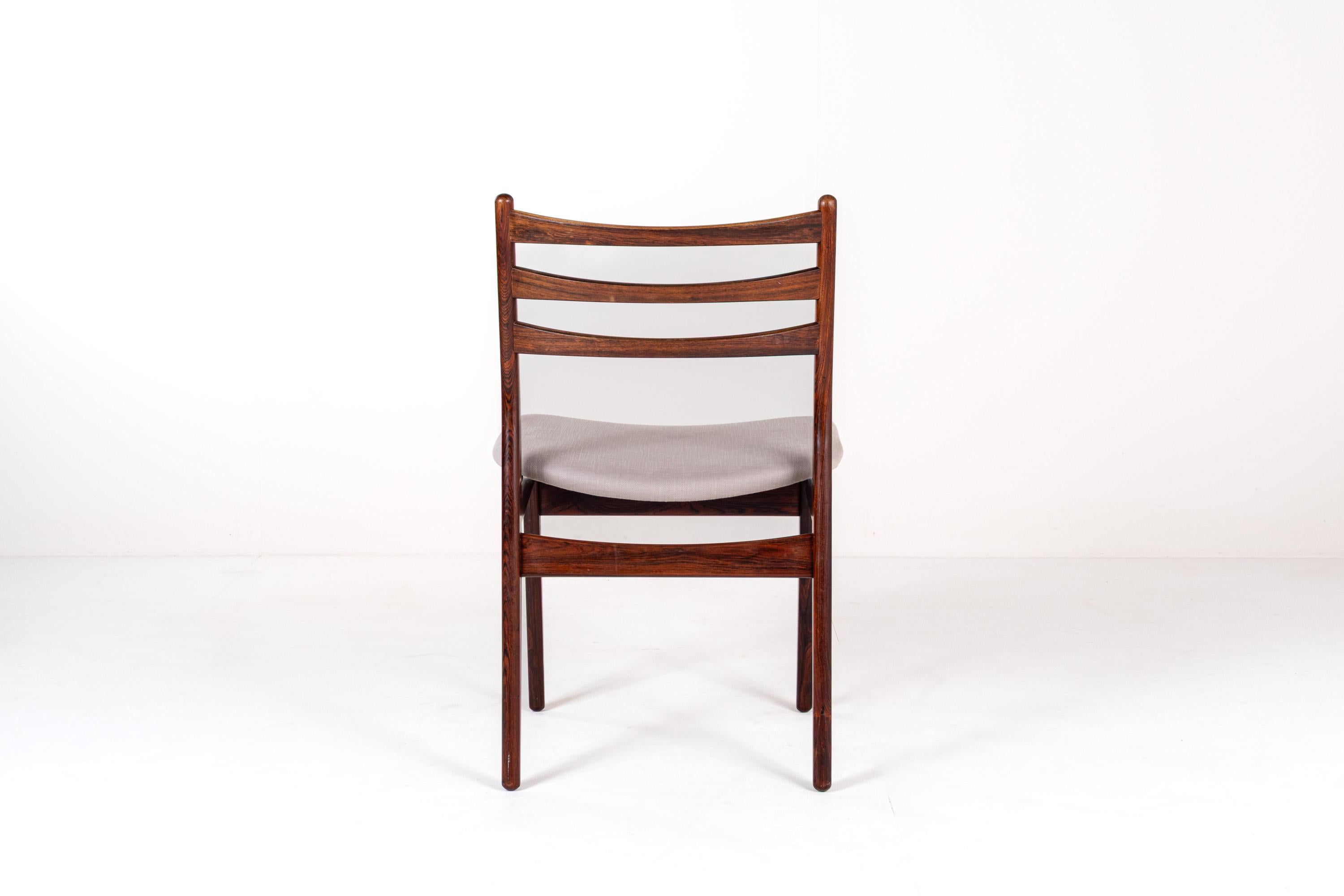 Juego de 4 sillas de comedor danesas de palisandro de mediados de siglo en venta 4