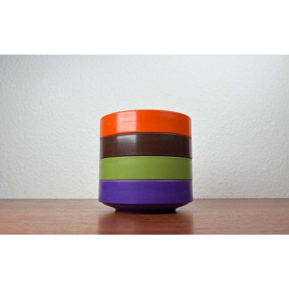Juego de 4 Cuencos Mepal Apilables Daneses de la Era Espacial de Mitad de Siglo de Rosti, 1960 en venta 11