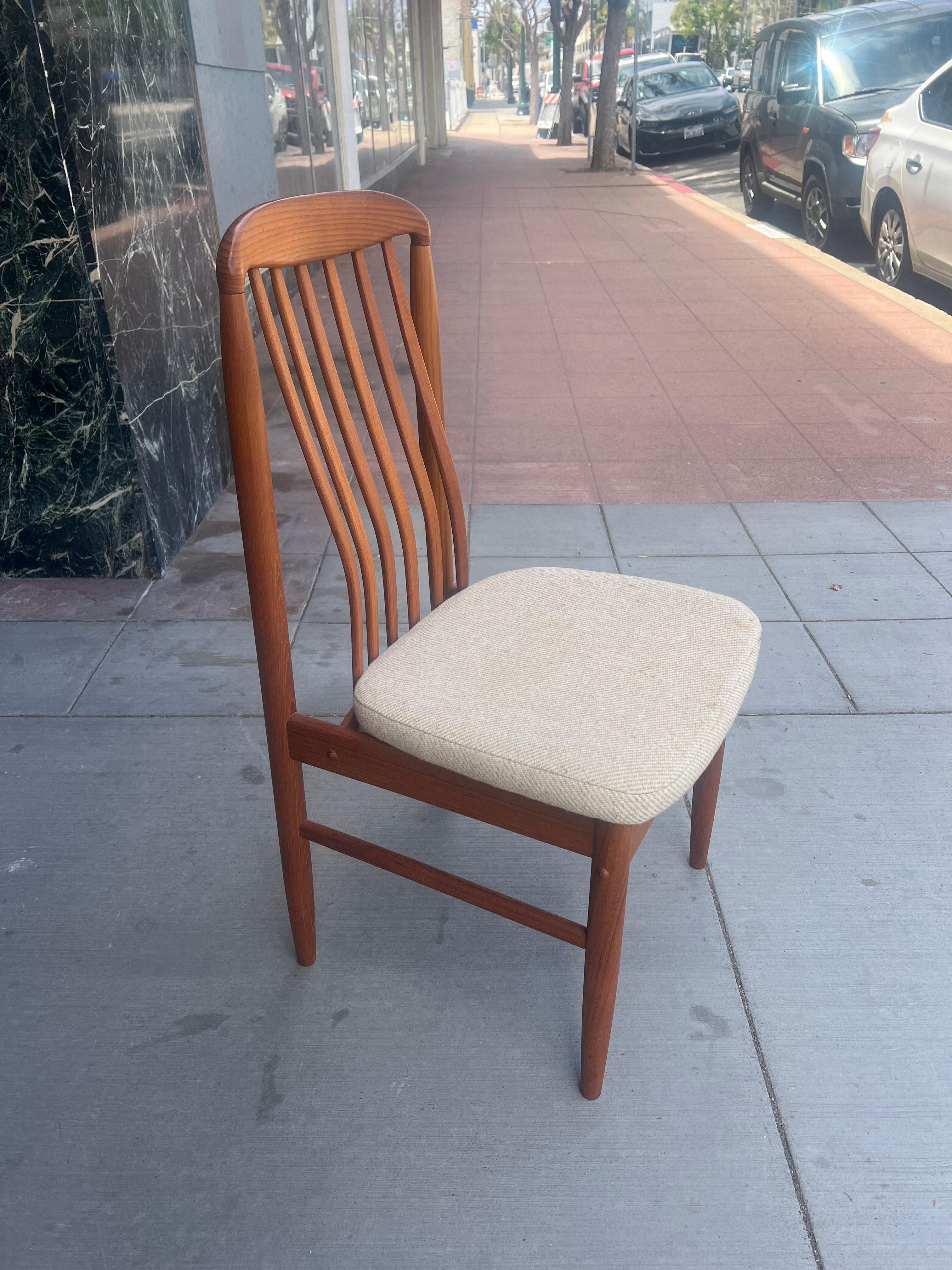 benny linden dining chairs