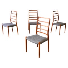 Set Of 4 Danish Modern  Teak J.L  Møller Model 82 Dining Chairs