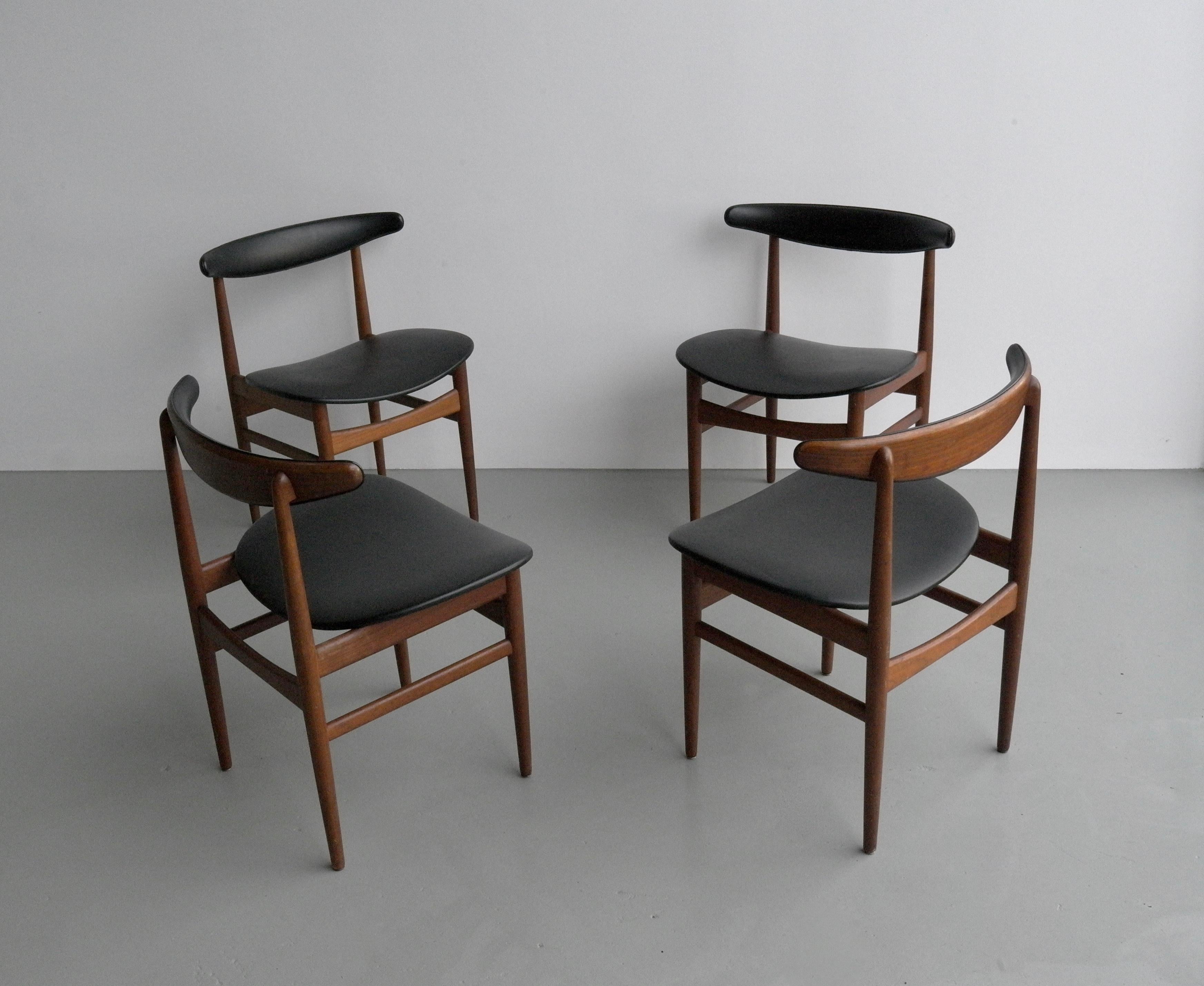 Set of 4 Danish organic curved chairs by V.S. Denmark, 1960s.