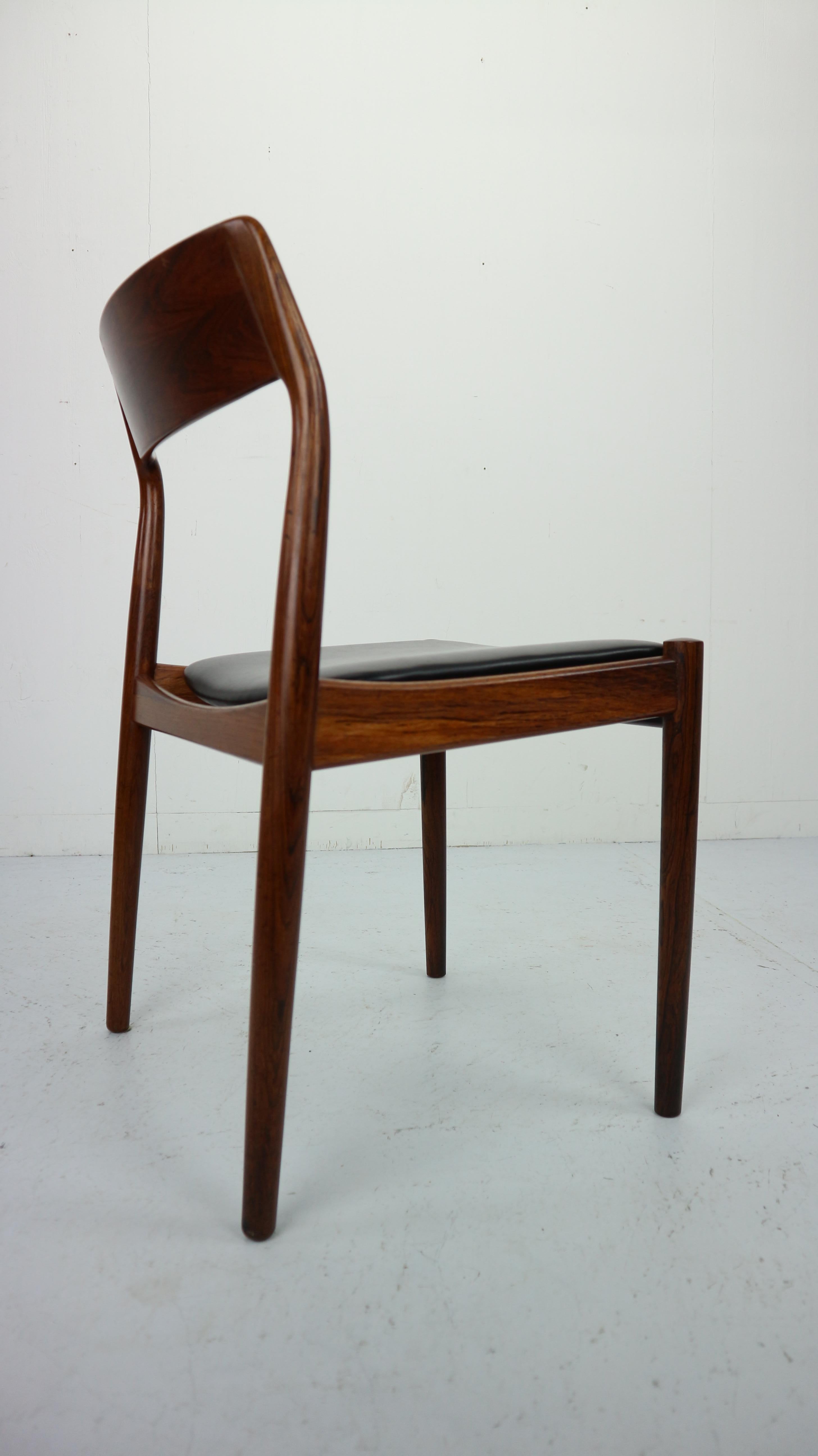 Set of 4 Danish Rosewood and Black Vinyl Chairs by Niels Otto Møller, 1960s 3