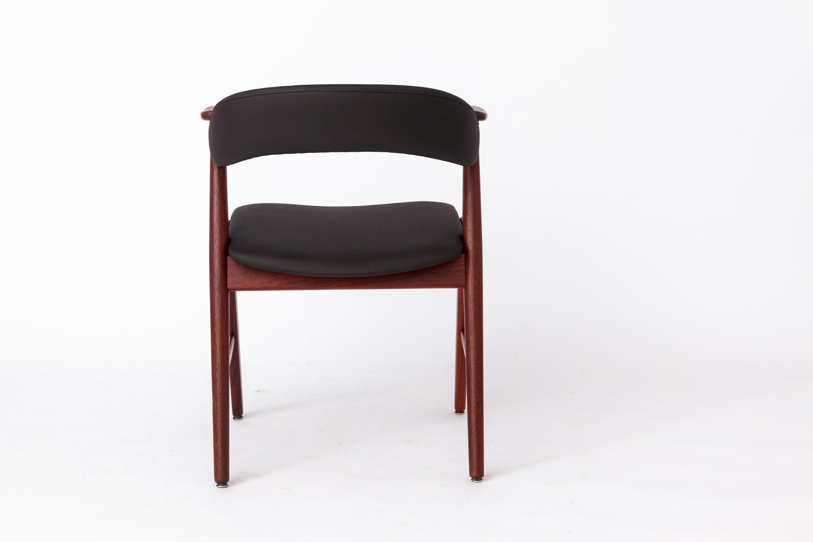 Lucidato Set di 4 sedie da pranzo danesi in teak di Korup Stolefabrik - Moda Mid-Century anni '60 in vendita