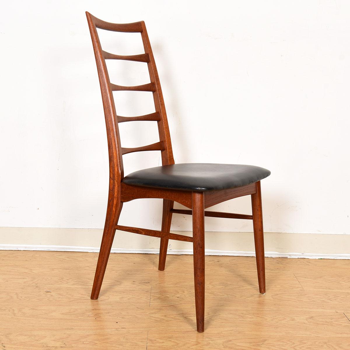 Set of 4 Danish Teak Side Dining Chairs by Koefoeds Hornslet In Excellent Condition For Sale In Kensington, MD