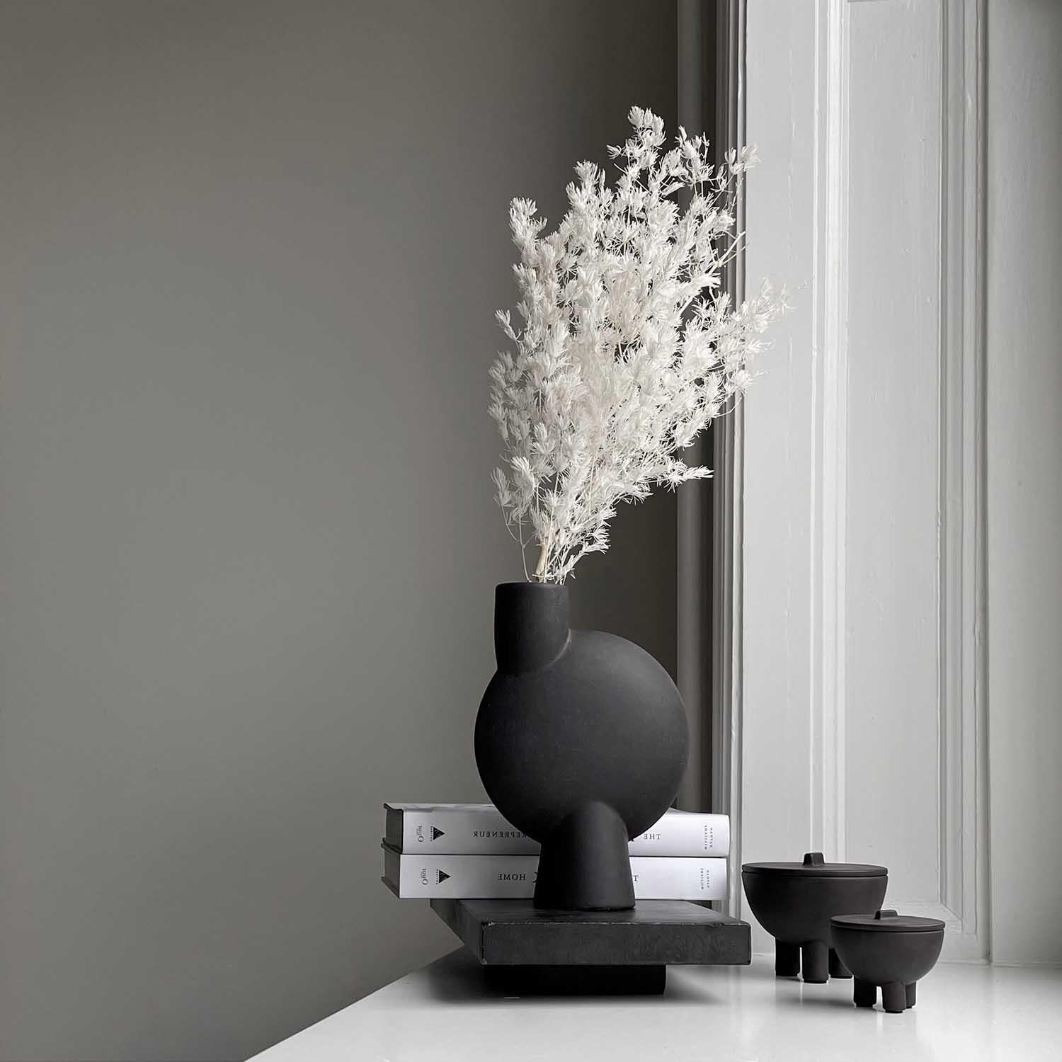 Contemporary Set of 4 Dark Grey Medio Sphere Vase Bubl by 101 Copenhagen For Sale