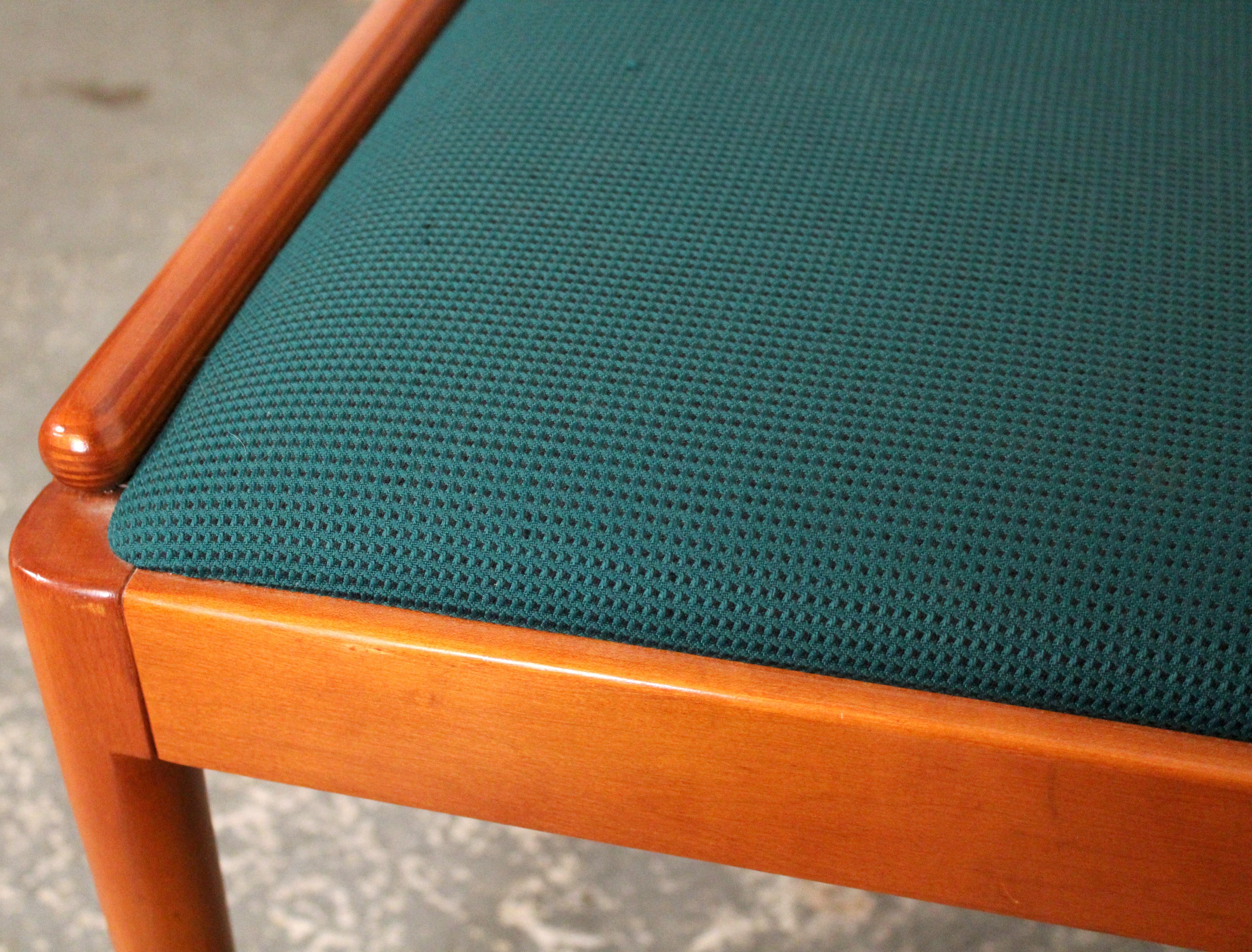 Set of 4 Davis Allen 'Exeter' Chairs for Knoll in vendita 3