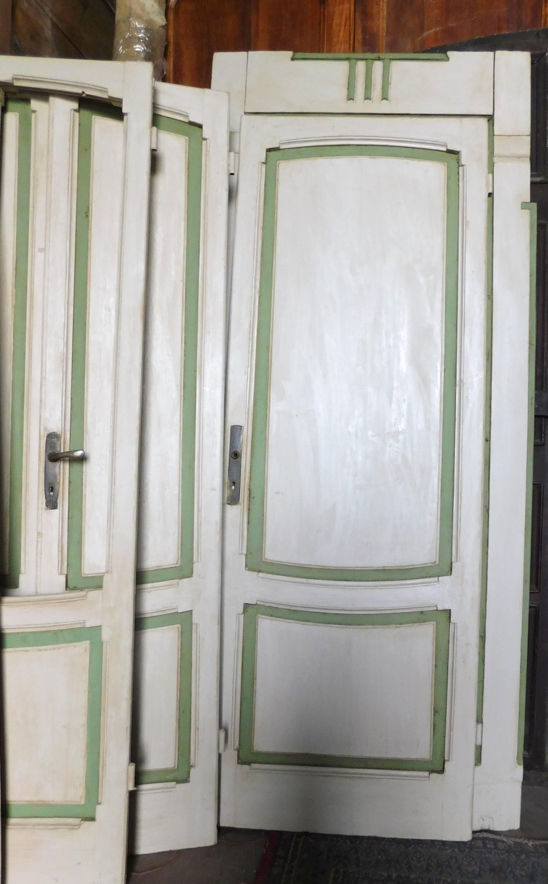 Wood Set of 4 Deco Lacquered Doors, White / Green, Different Size, Milan 1920 For Sale