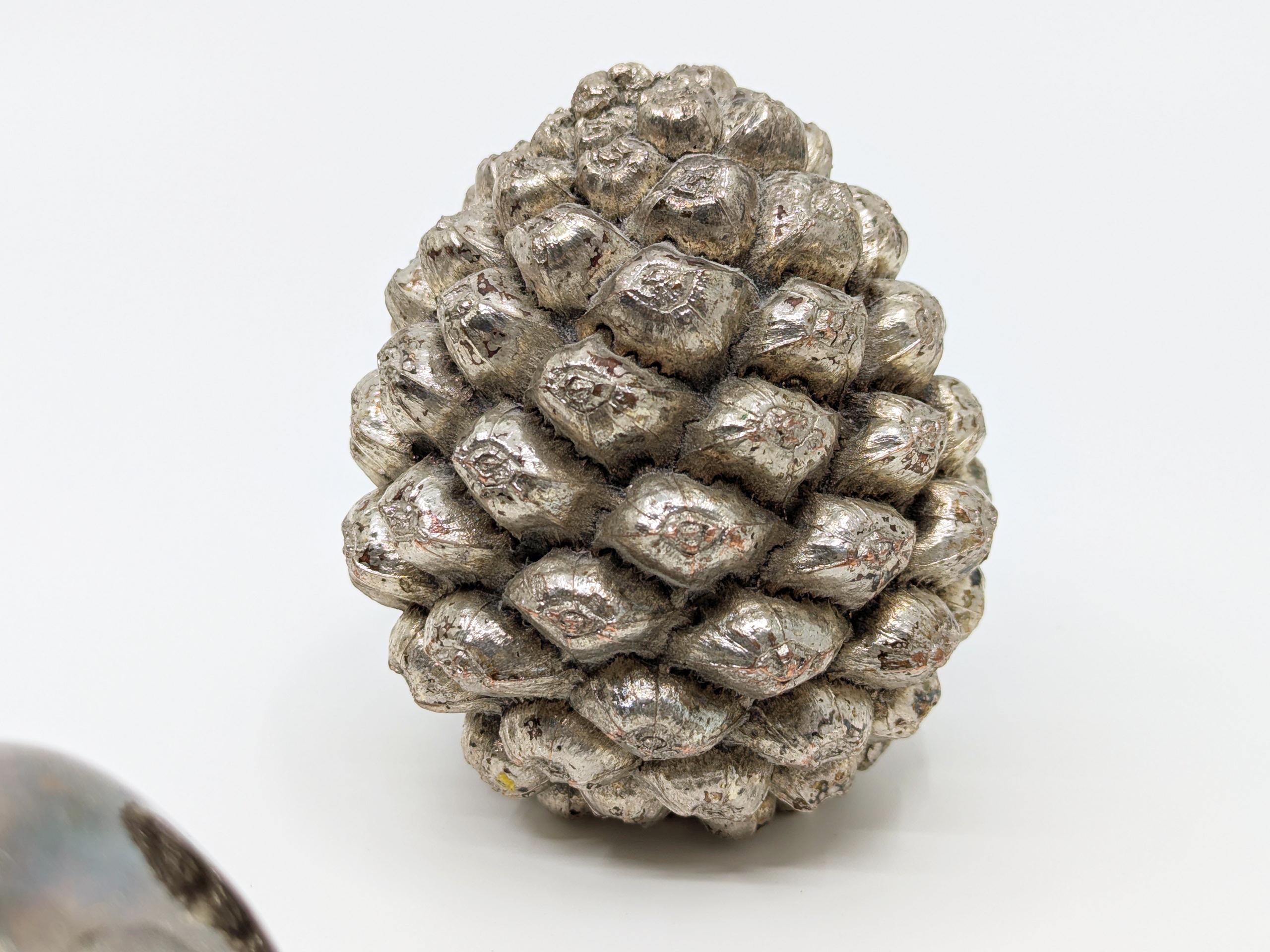 Hollywood Regency Set of 4 decorative silver plated fruits made by Marcello Giorgio, 1970s For Sale