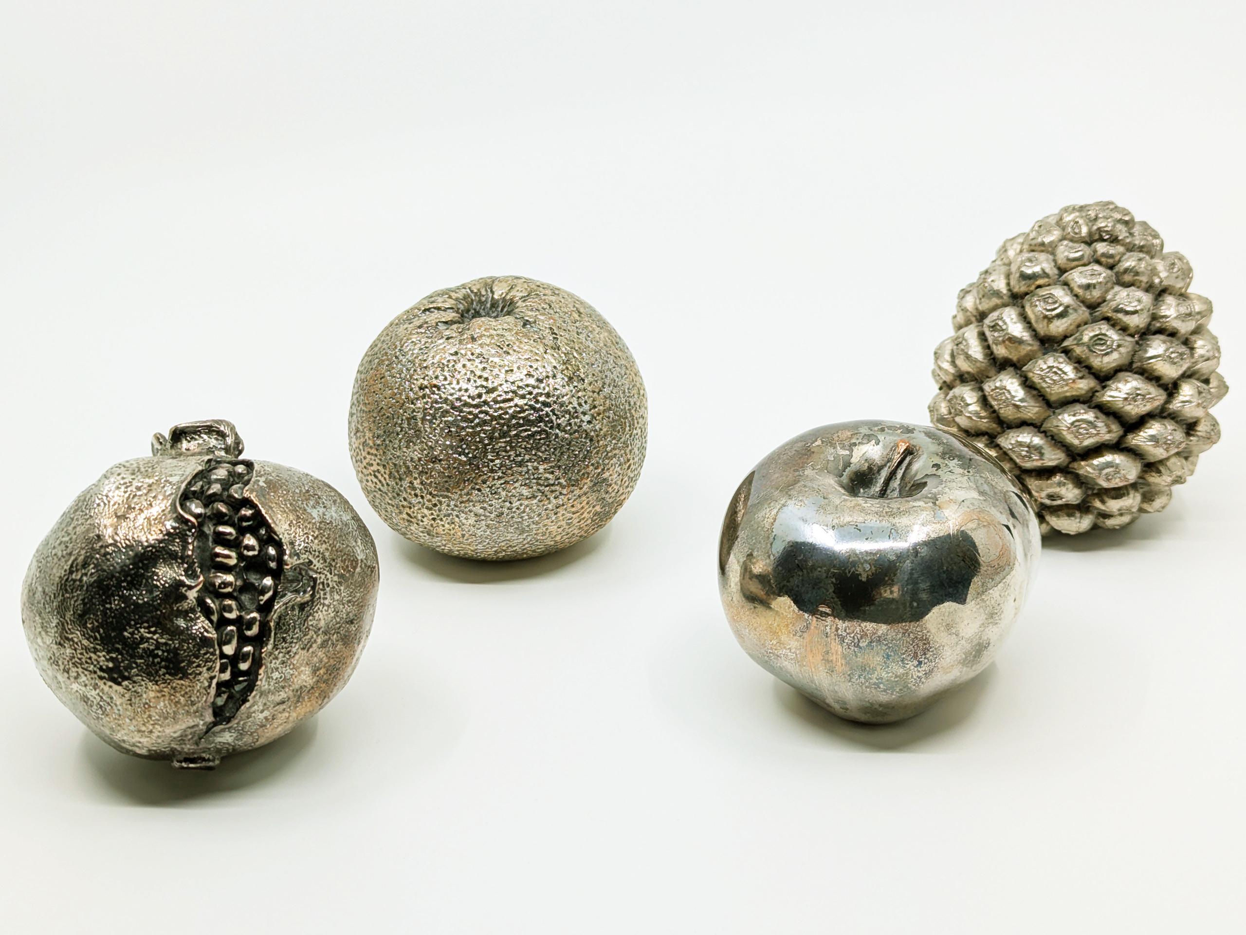 Late 20th Century Set of 4 decorative silver plated fruits made by Marcello Giorgio, 1970s For Sale