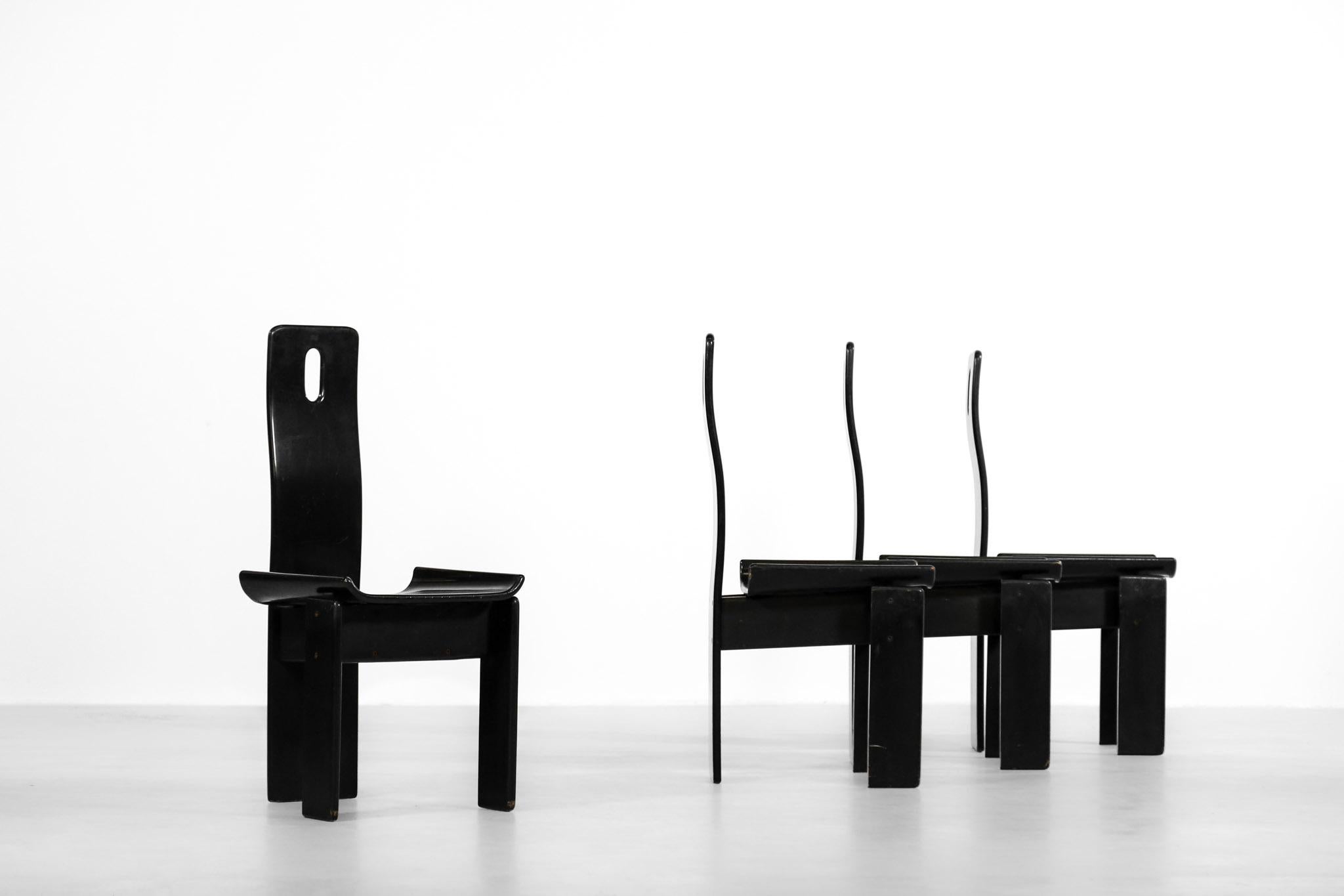 Mid-Century Modern Set of 4 Design Chairs, Vico Magistretti Style