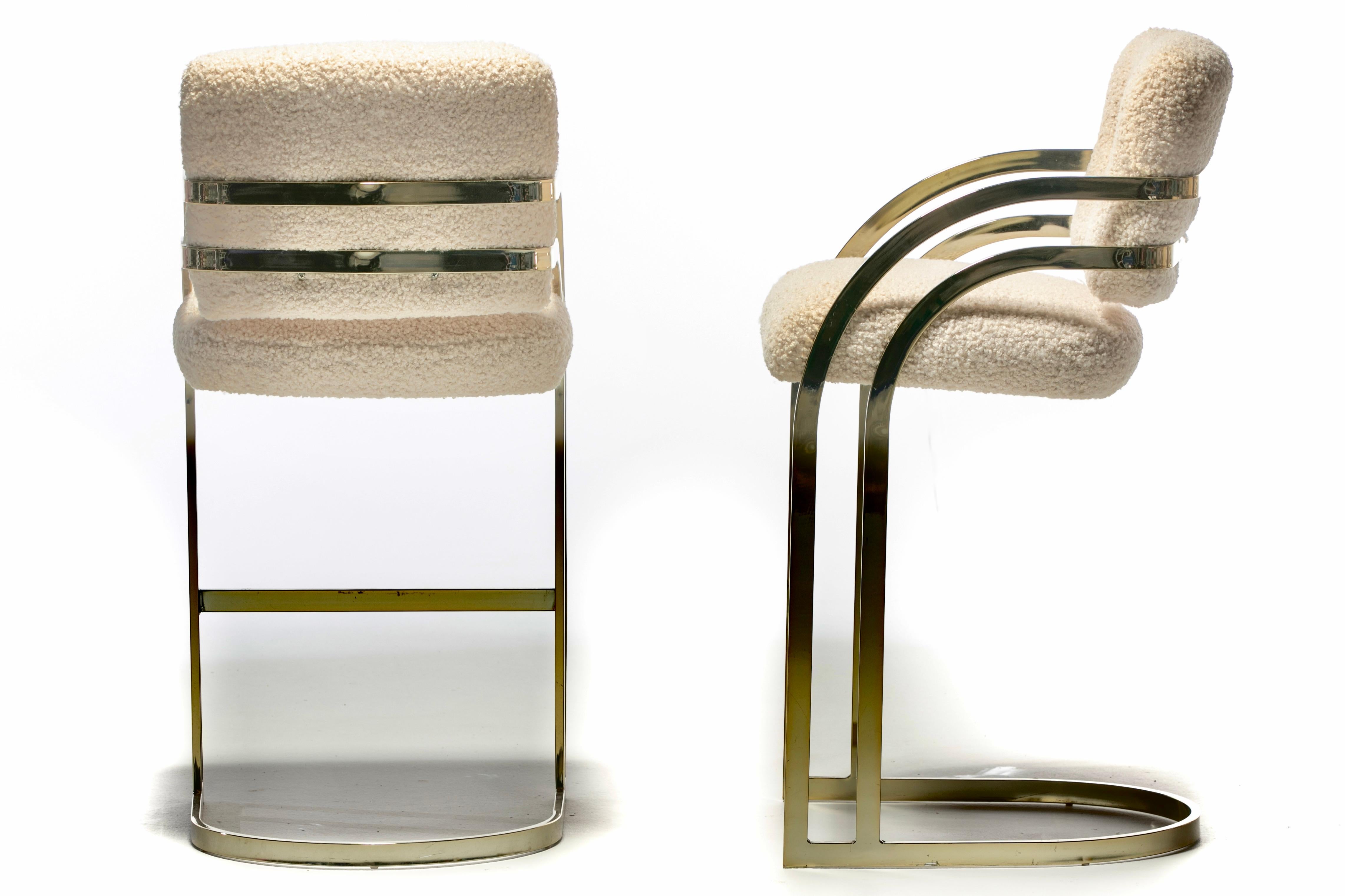 Post-Modern Set of 4 Design Institute of America Brass Stools in the Style of Milo Baughman For Sale