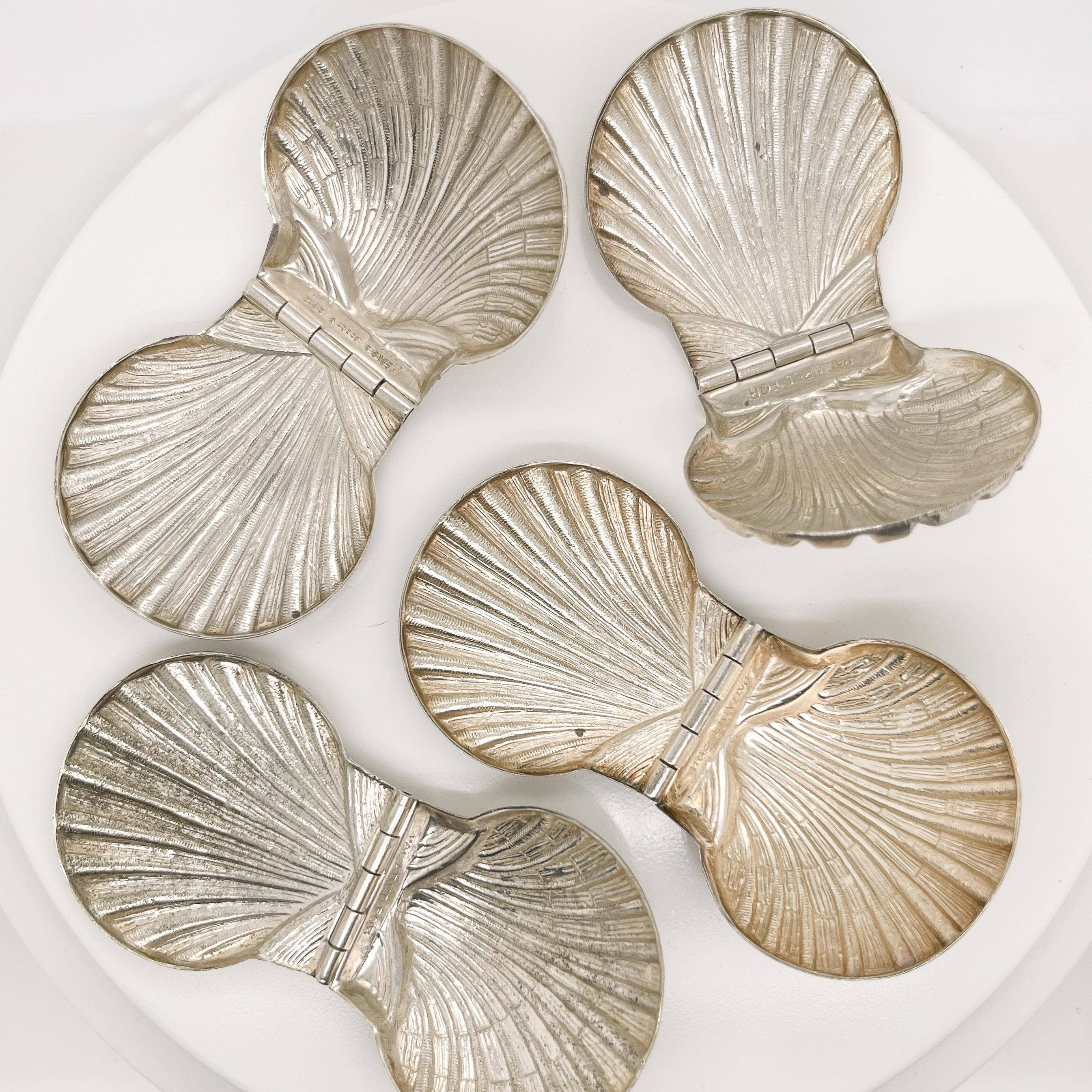 Set of 4 Diminutive Scallop Shaped Sterling Silver Sea Shell Hinged Boxes In Good Condition In Philadelphia, PA