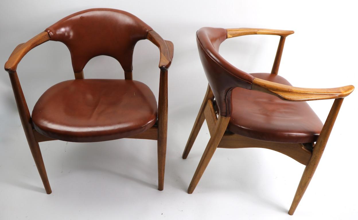 Set of 4 Dining Armchairs Attributed to Gunlocke 9