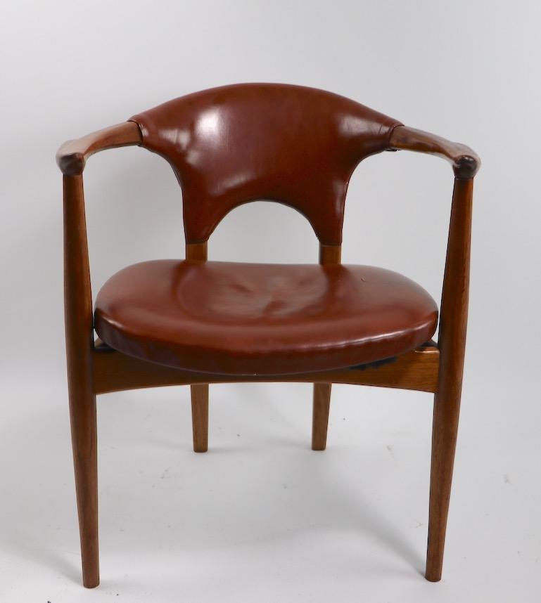 20th Century Set of 4 Dining Armchairs Attributed to Gunlocke