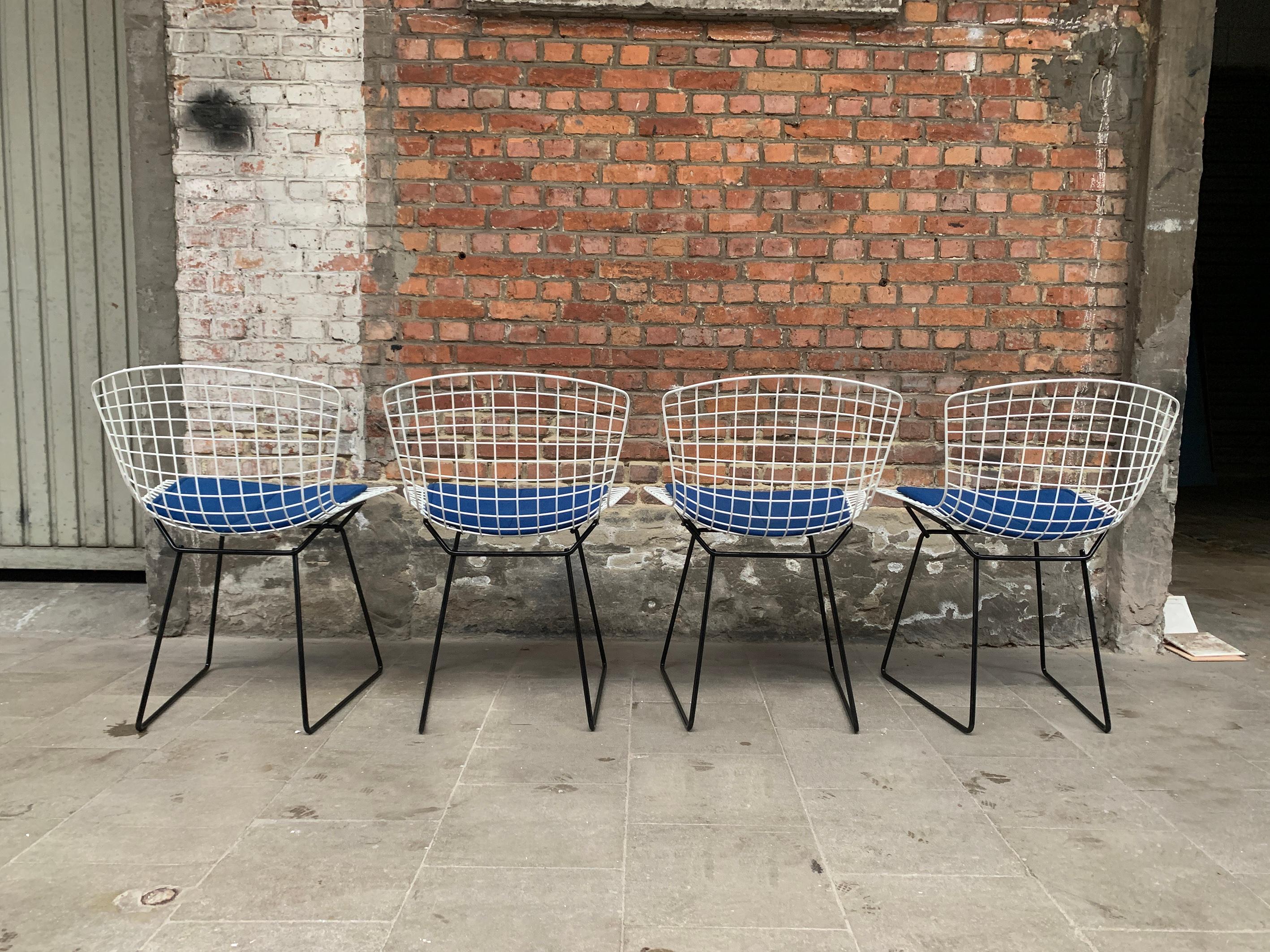 Set of 4 dining chairs 420 by Harry Bertoia for Knoll International, 1960s For Sale 6