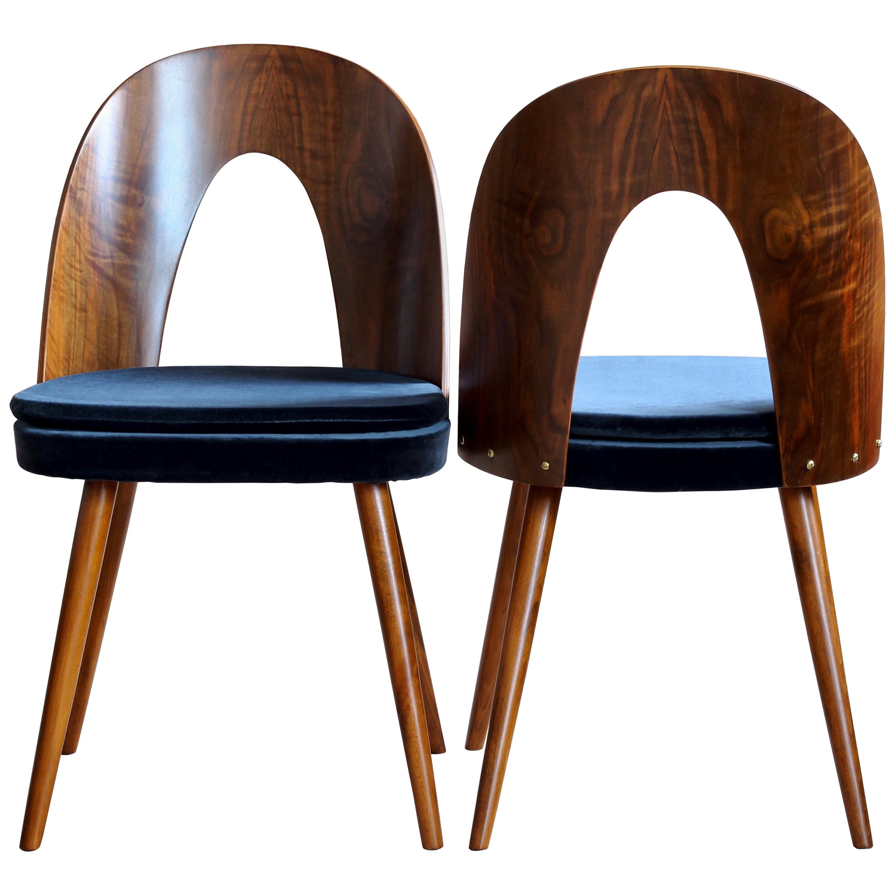 Set of 4 Dining Chairs by A. Šuman in SteelBlue Velvet by Kvadrat