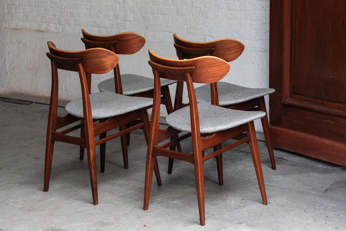 Louis Van Teeffelen Set of 4 Dining Chairs, Model Kastrup, the Netherlands, 60s 4