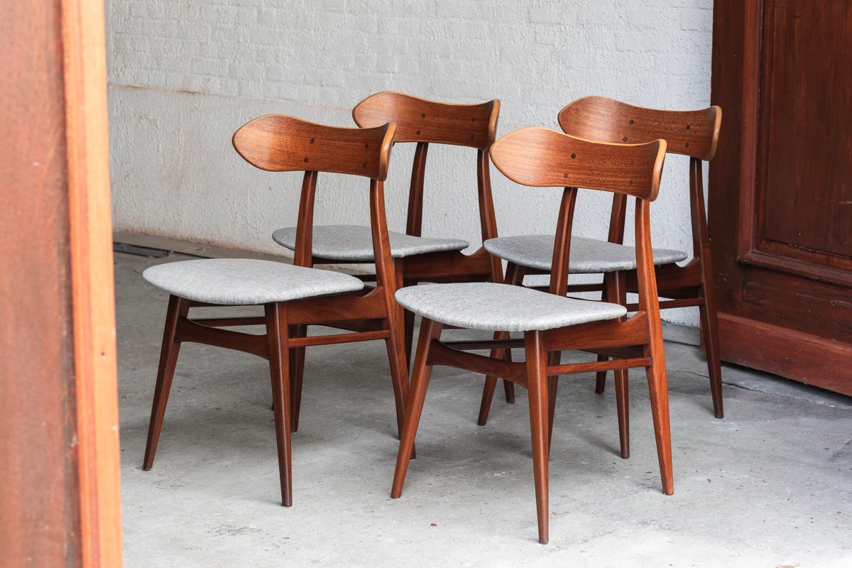 Louis Van Teeffelen Set of 4 Dining Chairs, Model Kastrup, the Netherlands, 60s 2