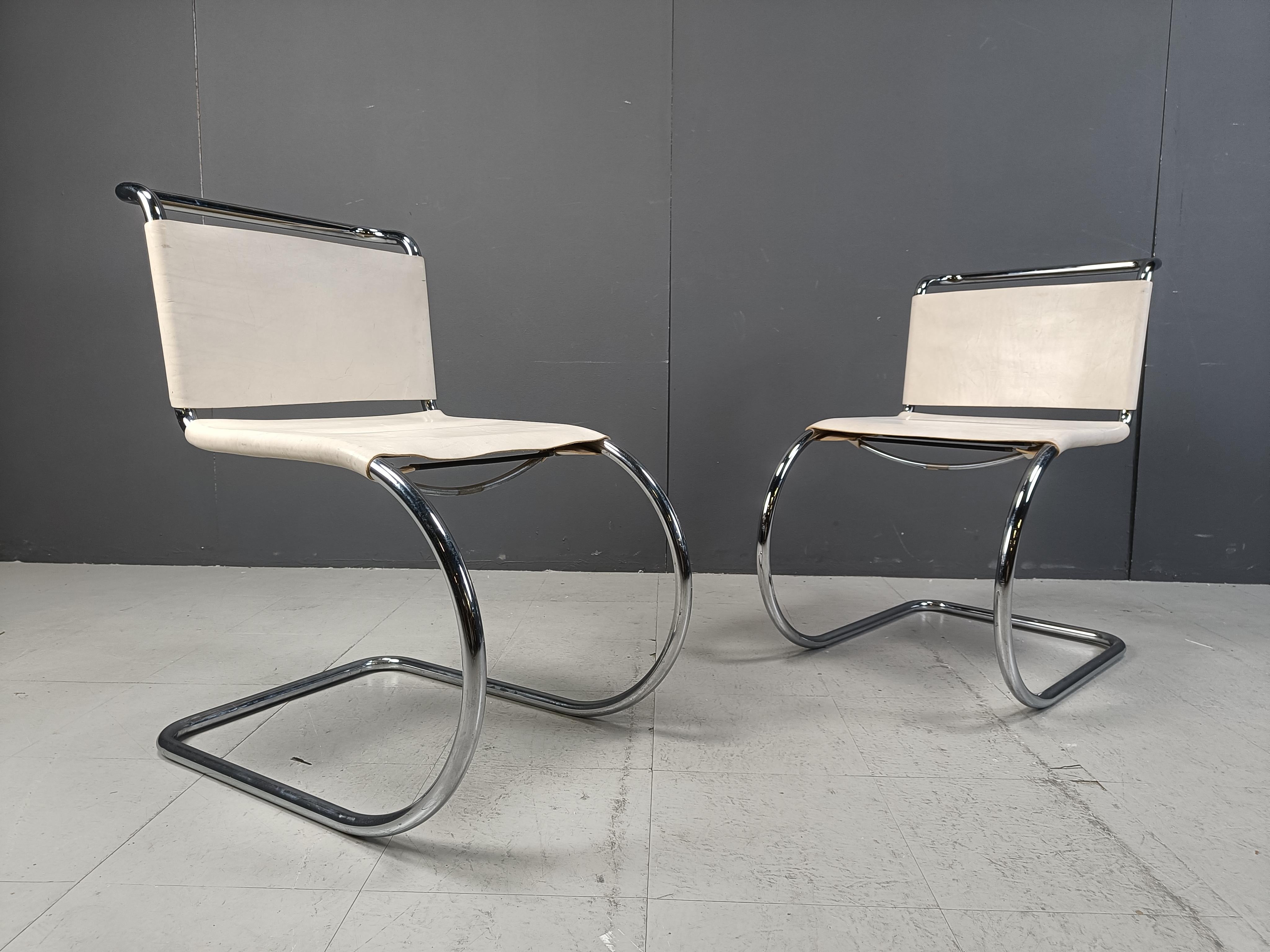 Set of 4 dining chairs by Mies van der Rohe for Knoll International, 1970s 4