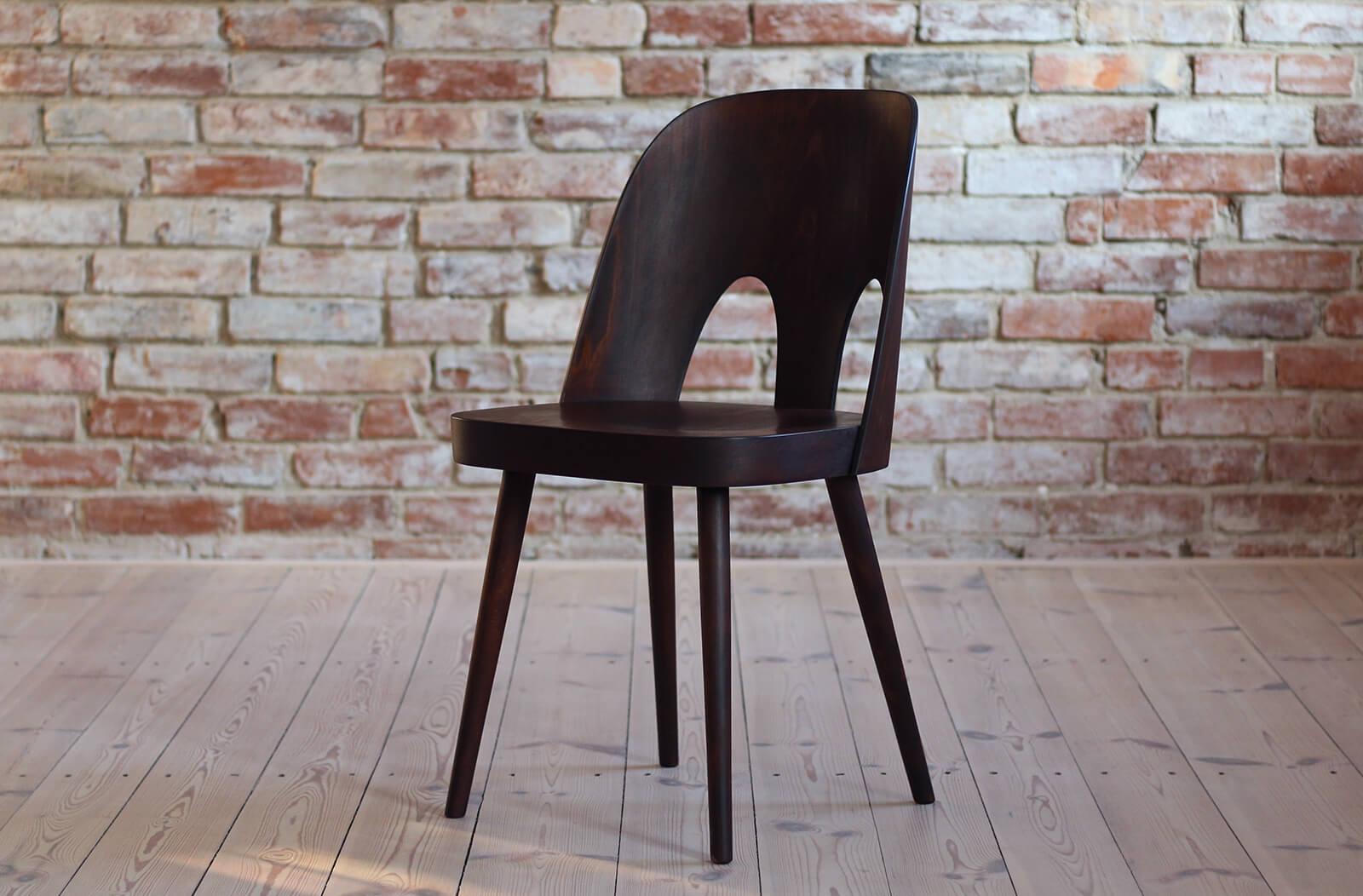 Ensemble de 4 chaises de salle à manger par Oswald Haerdtl, placage de hêtre, finition à l'huile, milieu du siècle dernier en vente 7