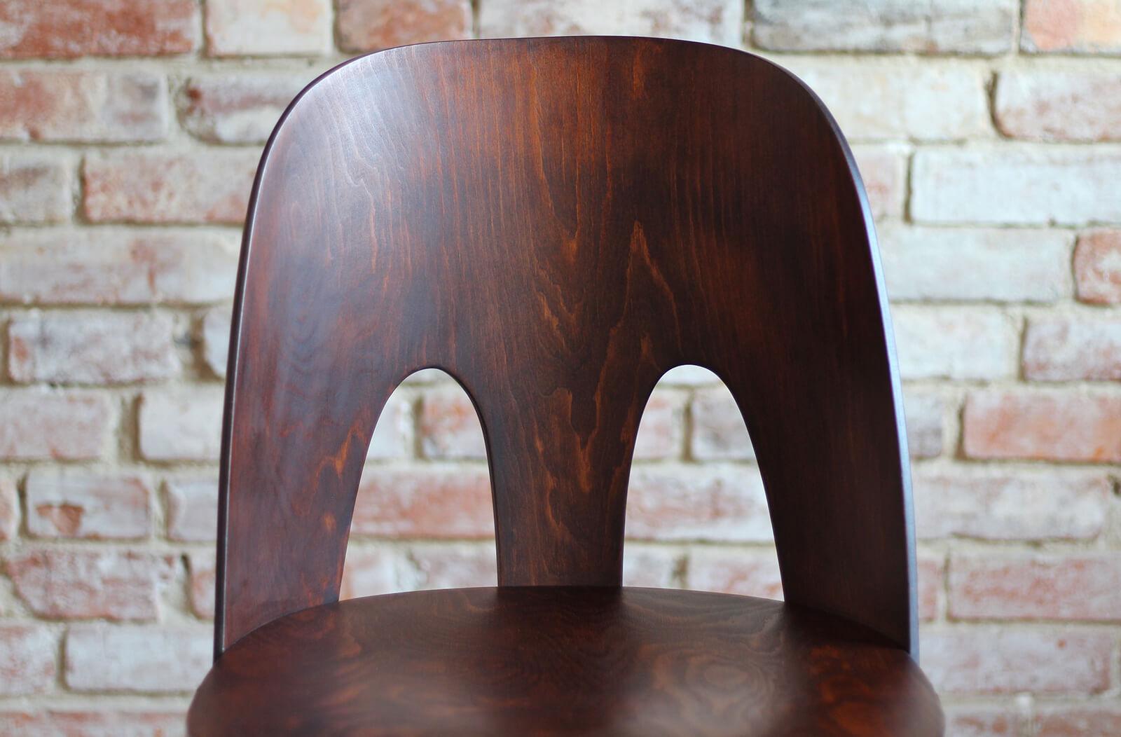 Ensemble de 4 chaises de salle à manger par Oswald Haerdtl, placage de hêtre, finition à l'huile, milieu du siècle dernier en vente 11
