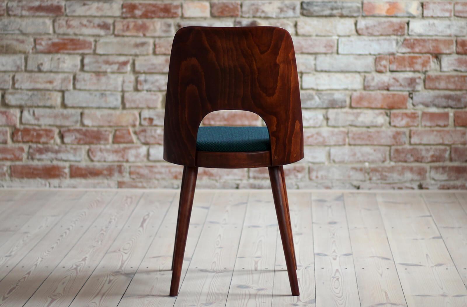 Set of 4 Dining Chairs by Oswald Haerdtl, Reupholstered in Kvadrat For Sale 1