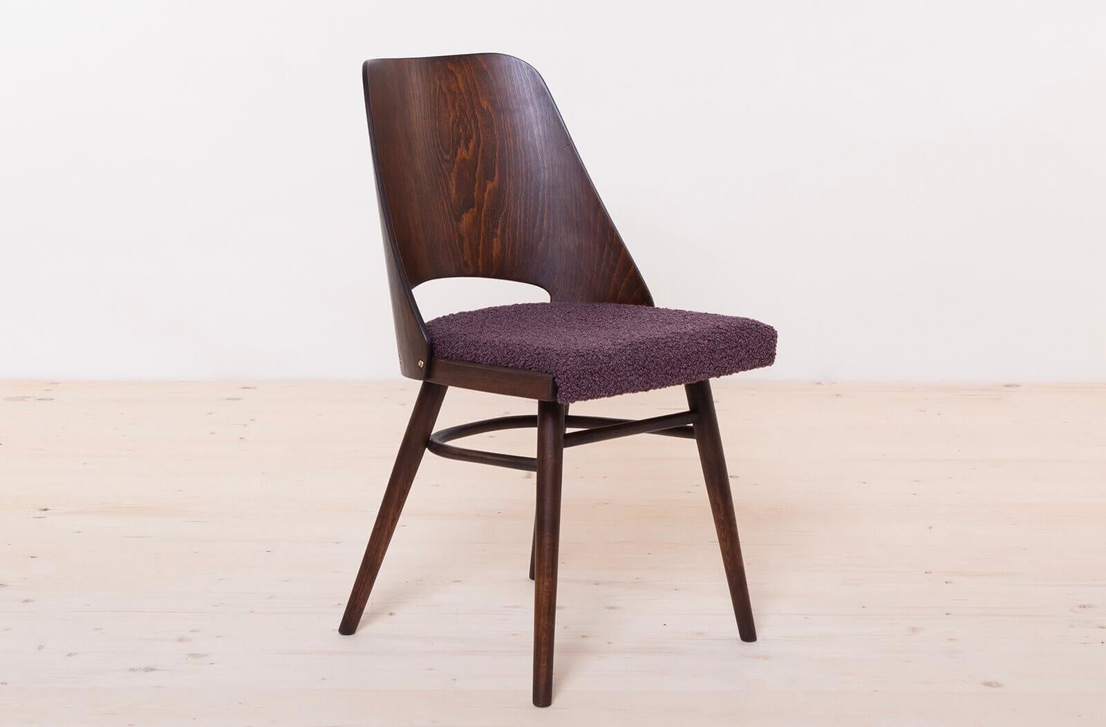 Satz von 4 Esszimmerstühlen von R. Hofman für TON, Modell 514, 1960er Jahre, neu gepolstert im Angebot 3