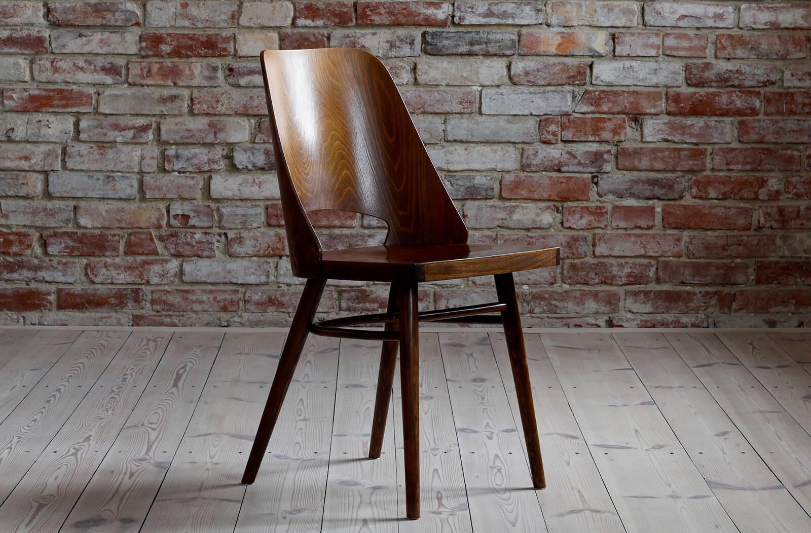 Mid-20th Century Set of 4 Dining Chairs by Radomir Hofman for TON, Model 514, Beech Veneer For Sale