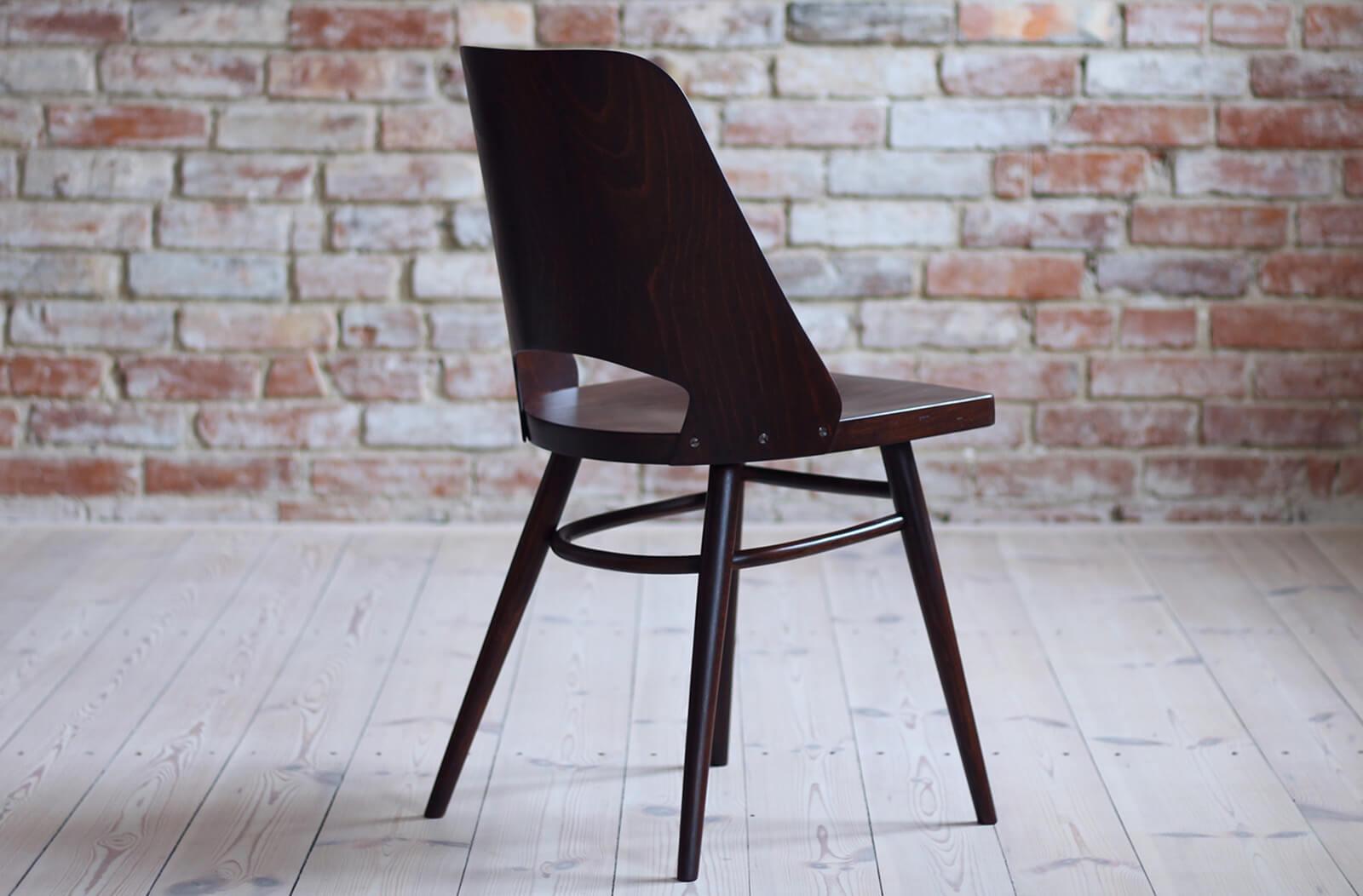 Mid-20th Century Set of 4 Dining Chairs by Radomir Hofman for TON, Model 514, Beech Veneer For Sale