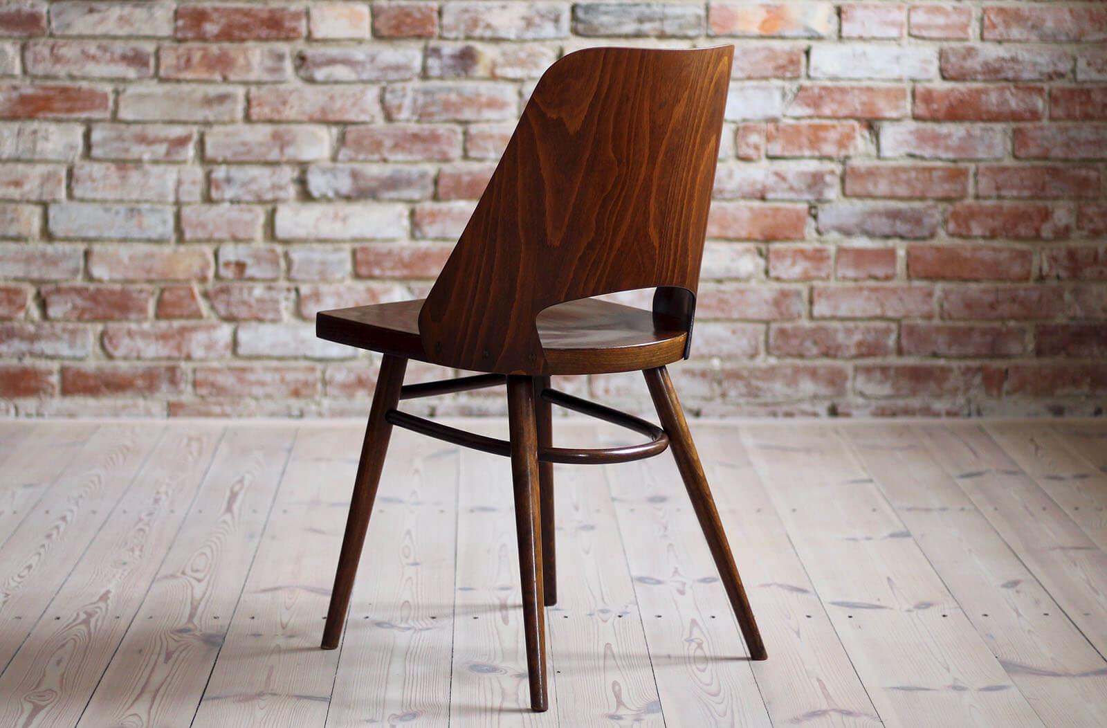 Set of 4 Dining Chairs by Radomir Hofman for TON, Model 514, Beech Veneer 1