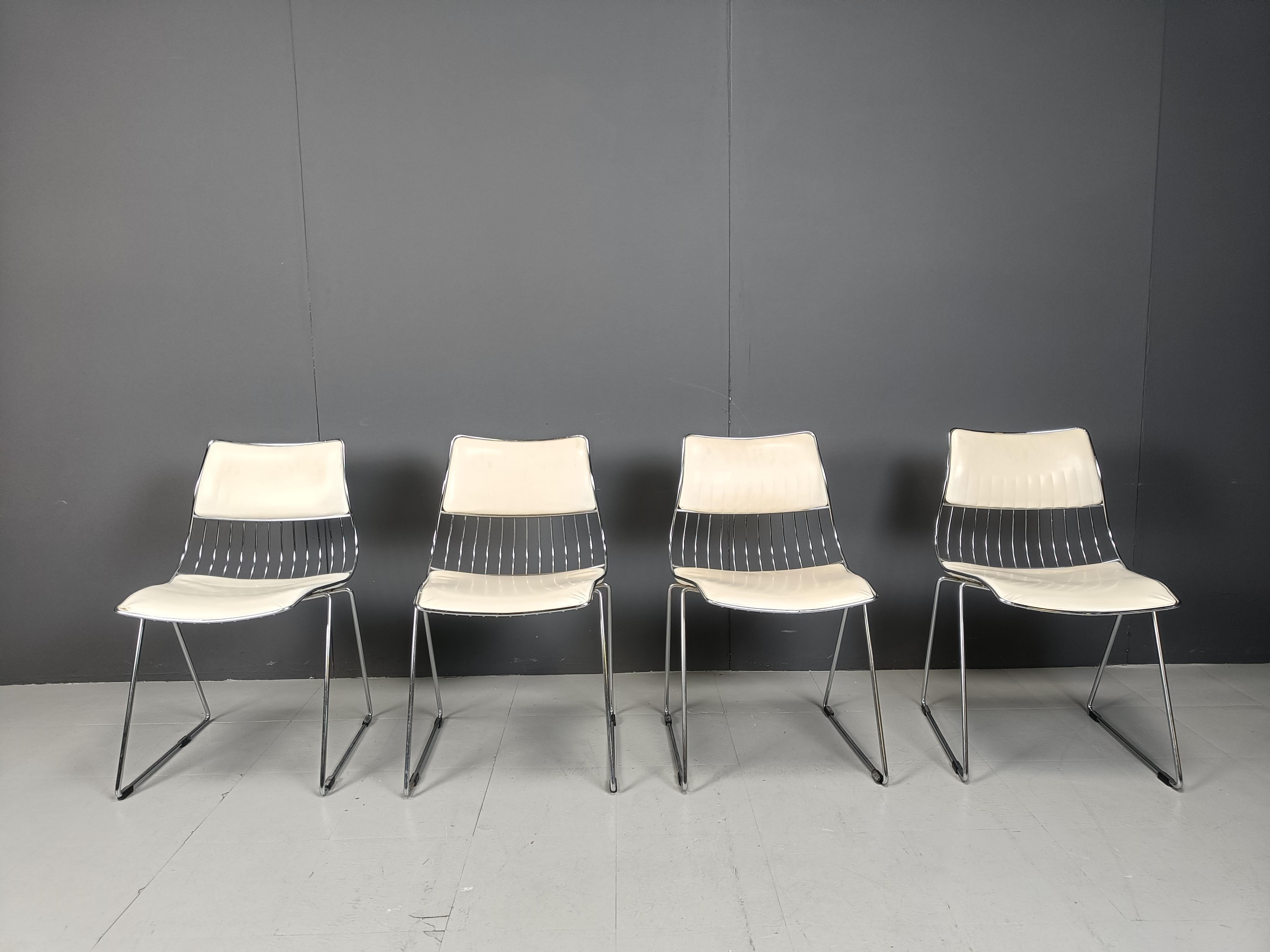 Juego de 4 sillas de comedor de Rudi Verelst para Novalux, años 70 Belga en venta