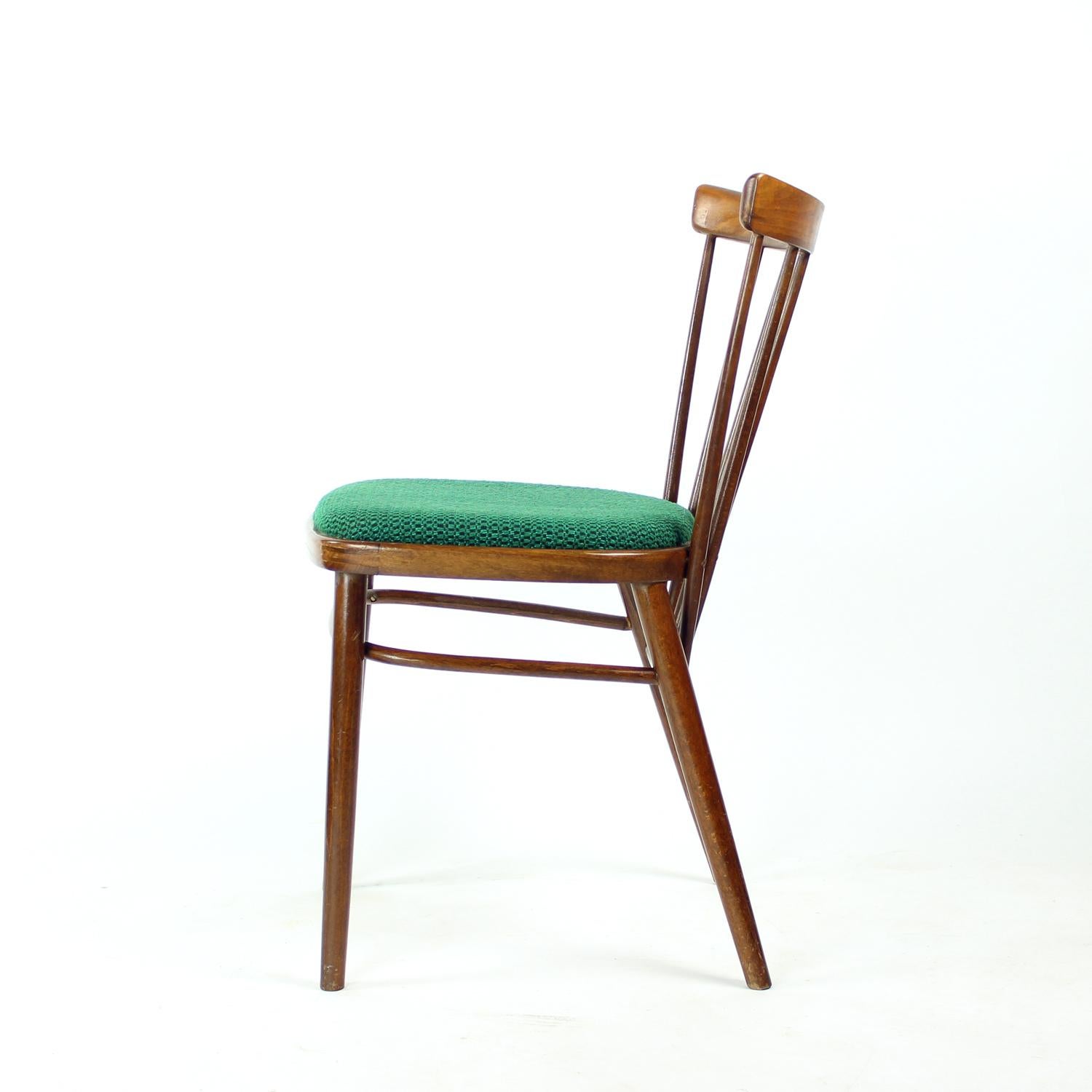 Juego De 4 Sillas De Comedor De Tatra, Checoslovaquia Años 60 en venta 1