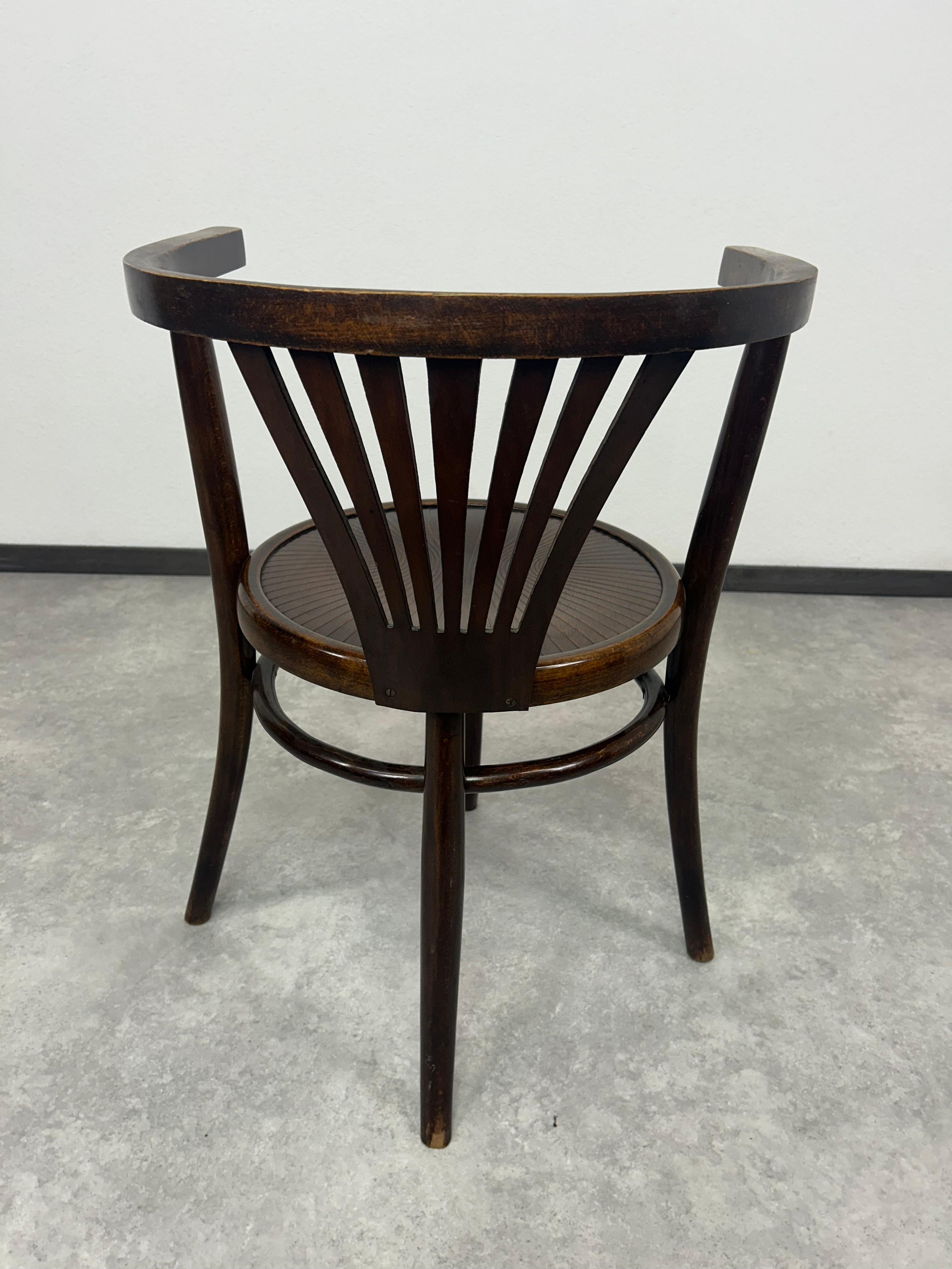 Set di 4 sedie da pranzo di Thonet Debrecen in vendita 2
