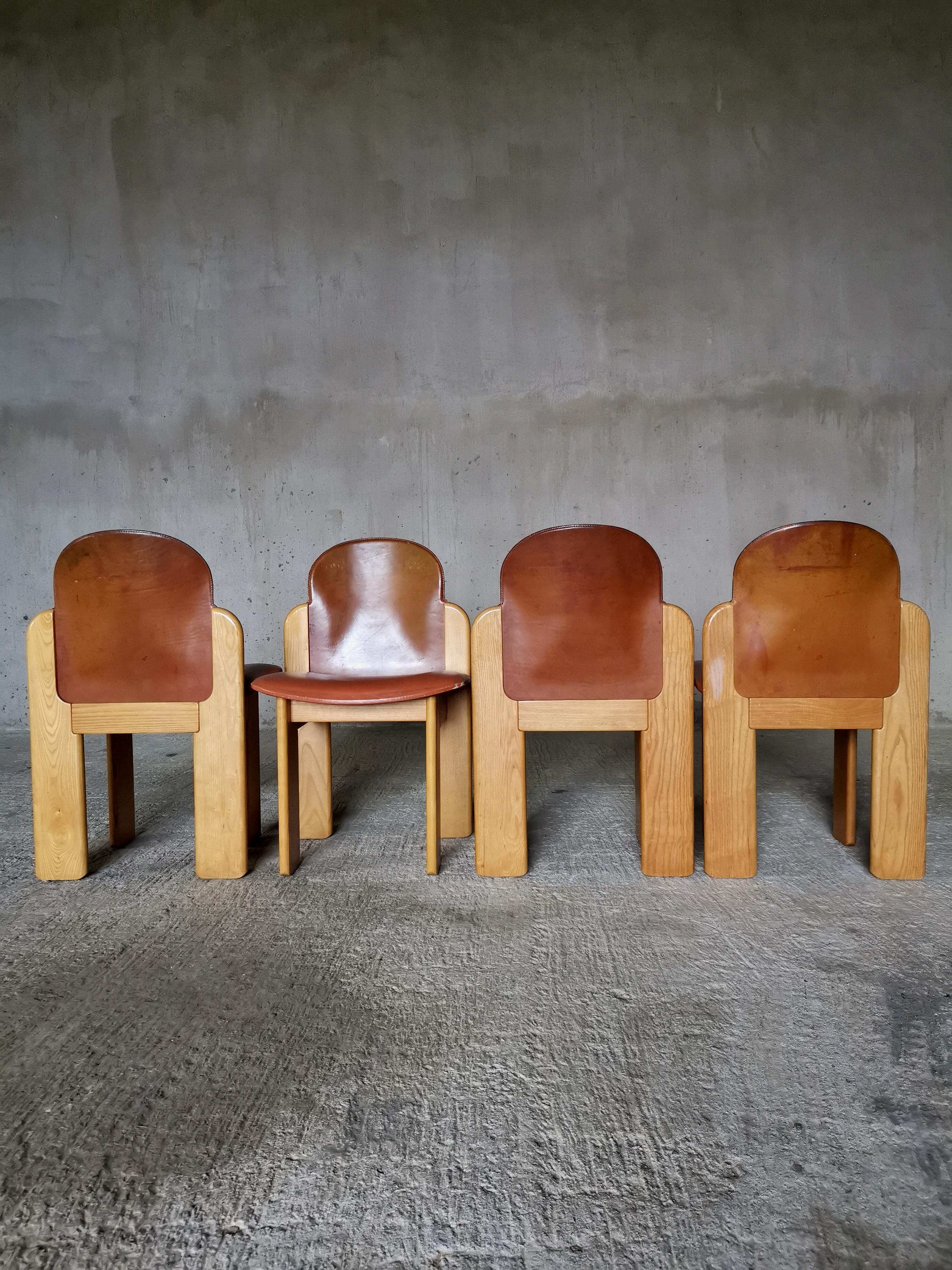 Set of 4 dining chairs design by Silvio Coppola for Fratelli Montina Italy 1970s For Sale 9