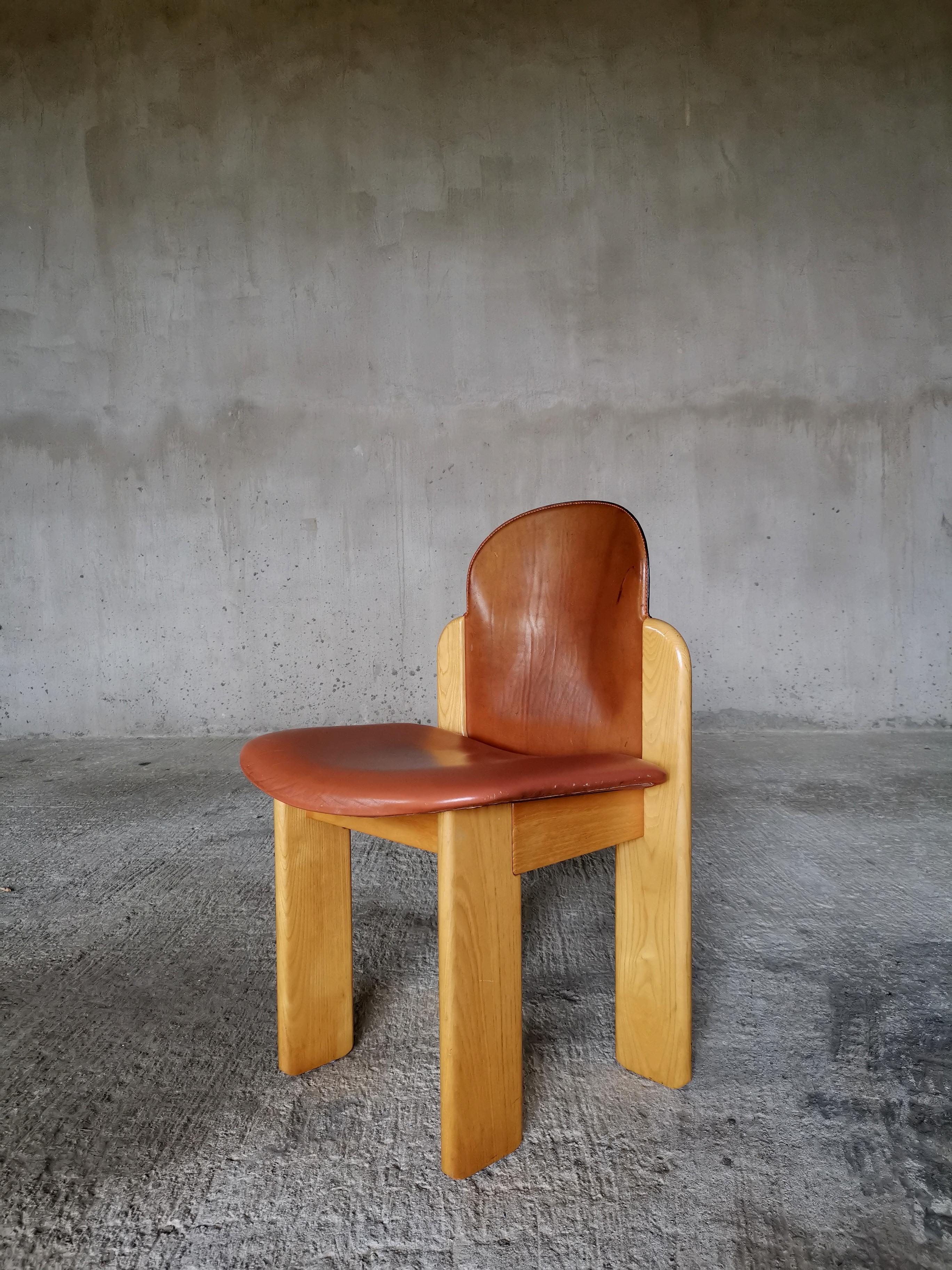 Ensemble de 4 chaises de salle à manger design Silvio Coppola pour Fratelli Montina, Italie, années 1970 Bon état - En vente à Ystad, SE