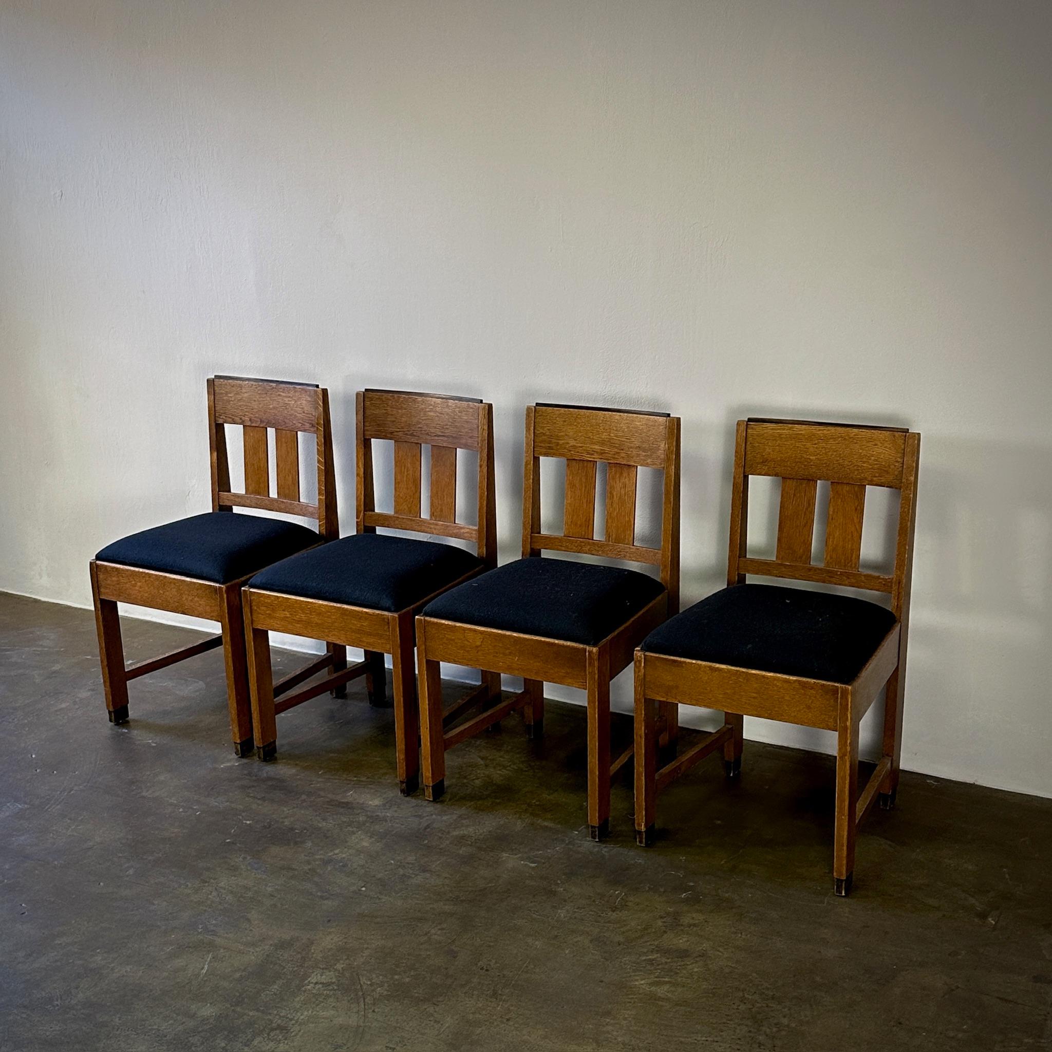 Metà XX secolo Set di 4 sedie da pranzo in vendita
