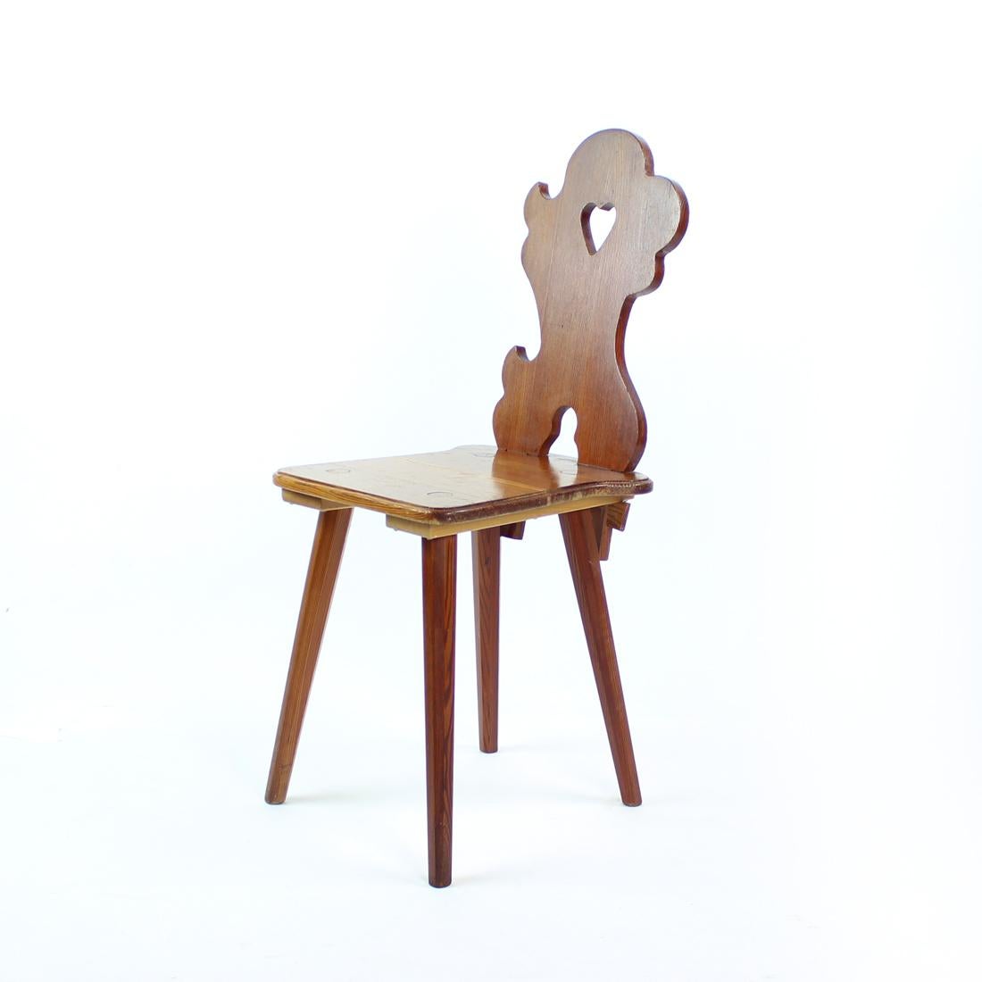 Late 20th Century Set of 2 Dining Chairs in Folk Design, Czechoslovakia, 1973 For Sale