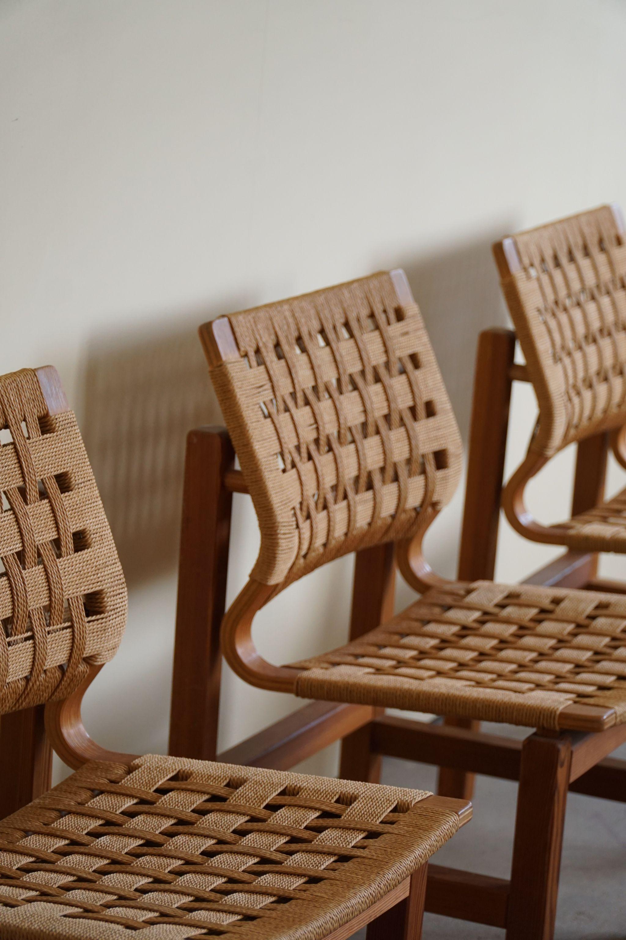 Set of 4 Dining Chairs in Pitch Pine & Papercord, Danish Modern by Vagn Fuglsang In Good Condition In Odense, DK